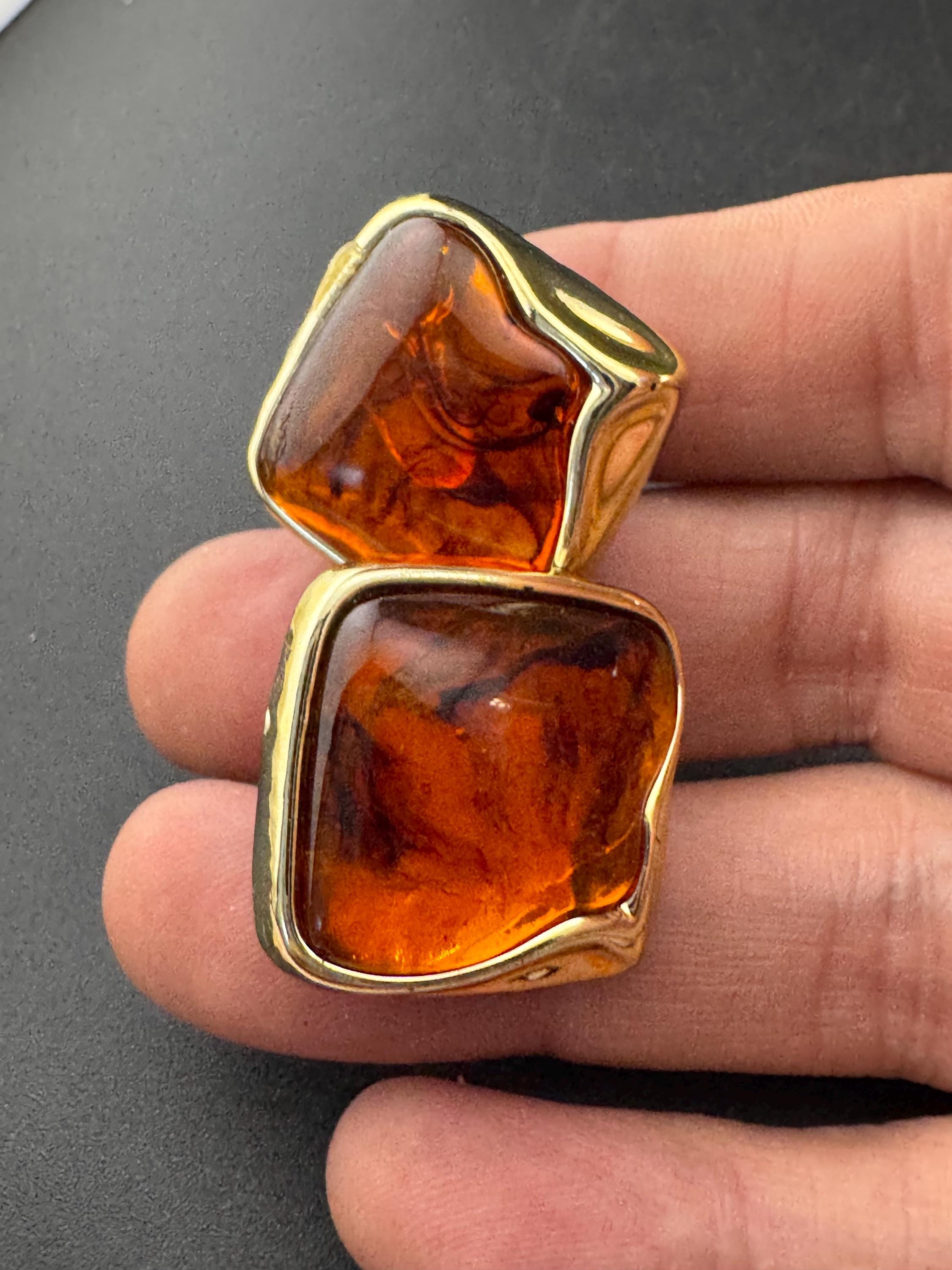 Vintage 2cm Faux Tortoiseshell square Clip on earrings, plastic brown studs