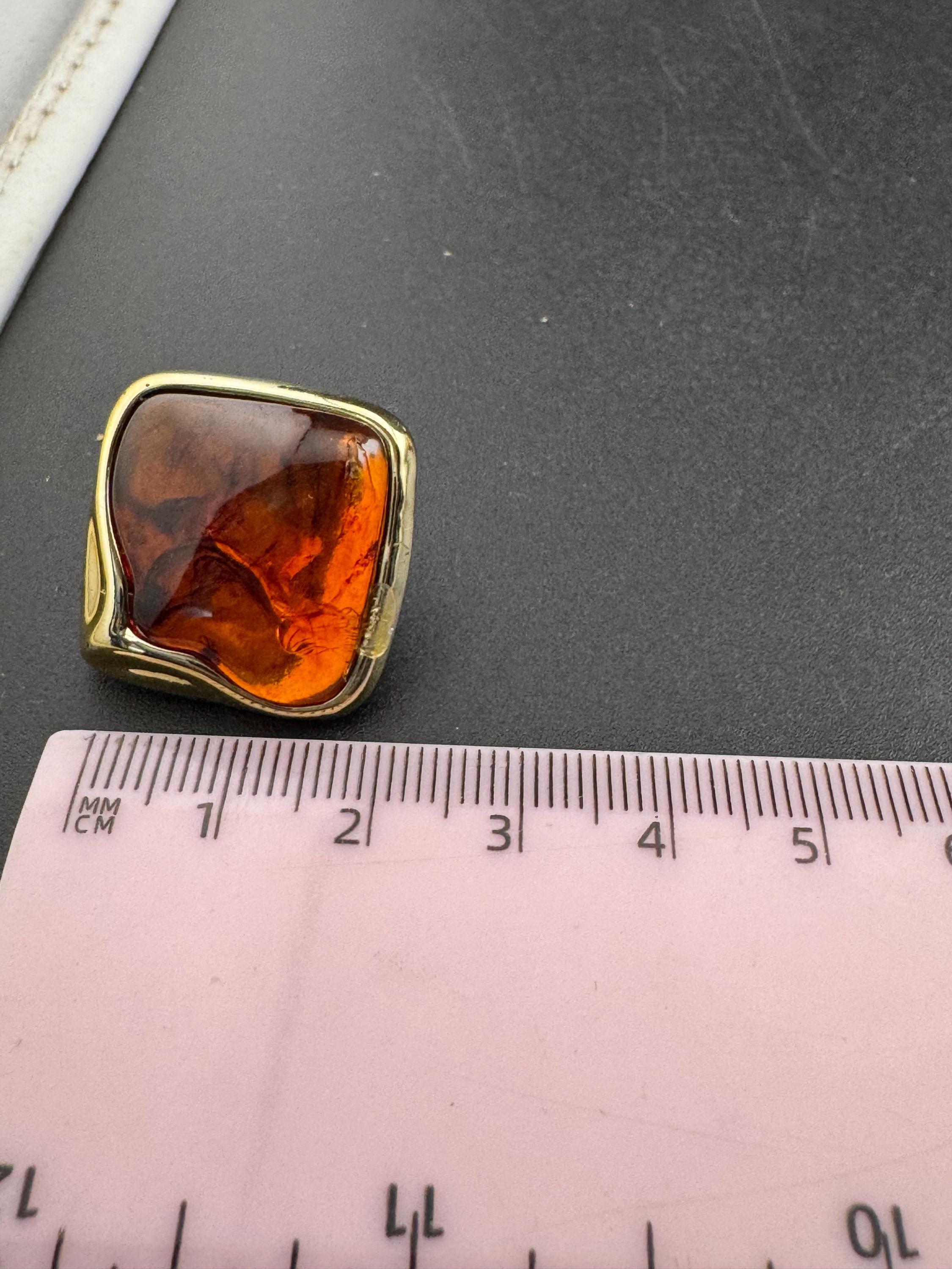 Vintage 2cm Faux Tortoiseshell square Clip on earrings, plastic brown studs