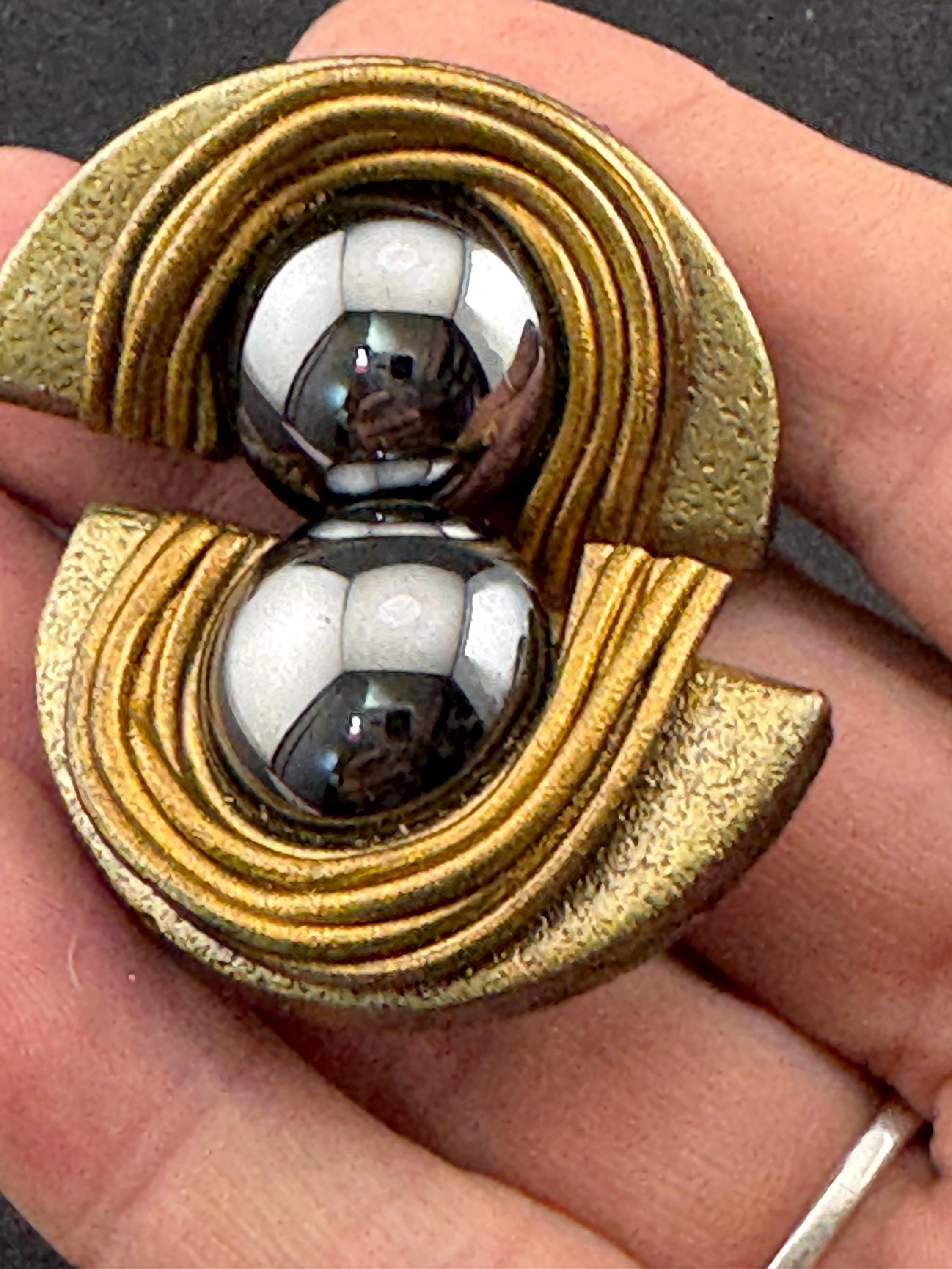Vintage deco style vintage Gold tone Grey glass pearl cabochon semi circle geometric clip on earrings