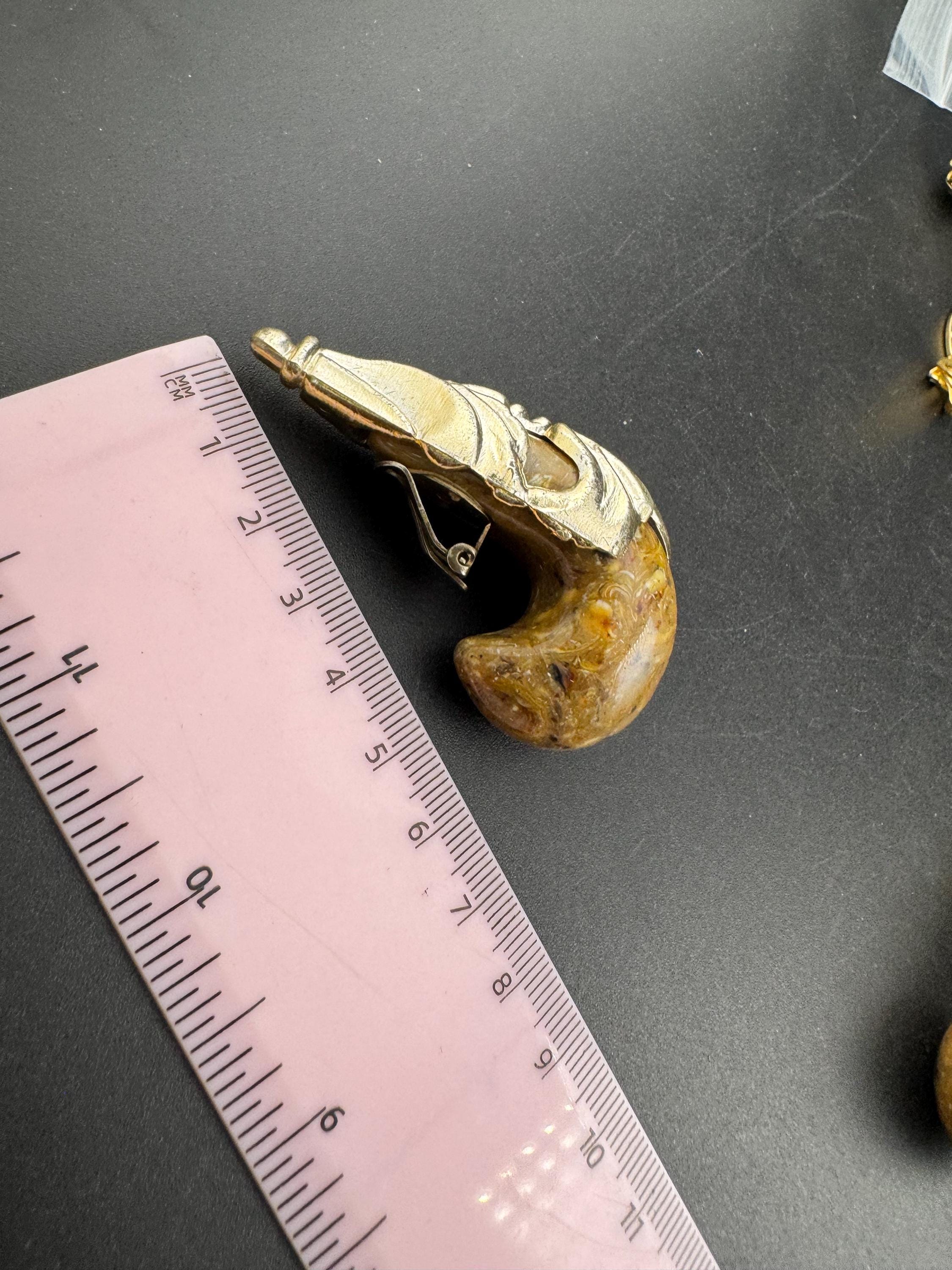 XL 6.5cm Vintage plastic oversized gold tone marbled brown tan clip on dangly drop earrings lightweight