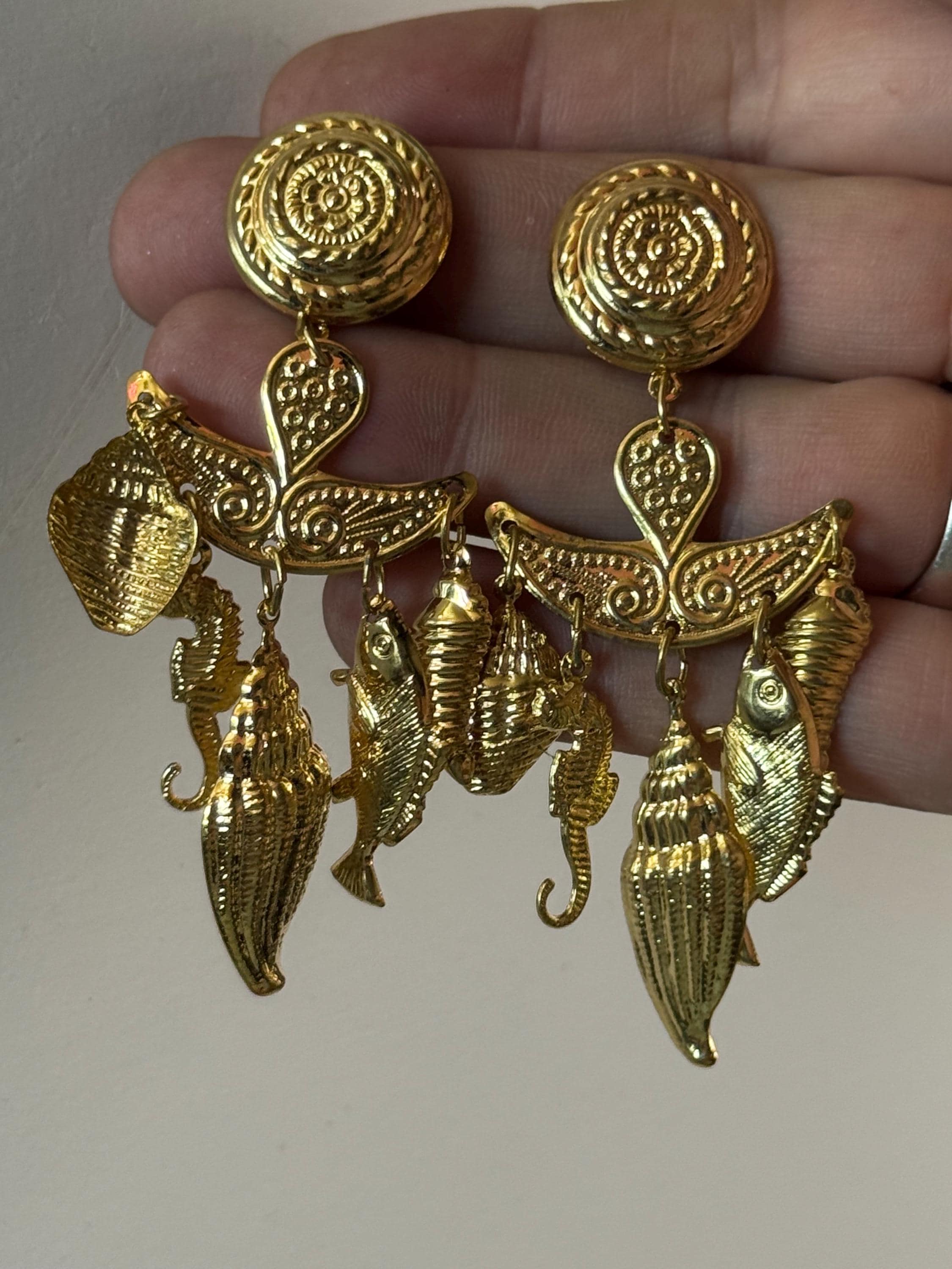 Vintage Gold Tone Nautical Fish Clip On Earrings: Lightweight Dangle