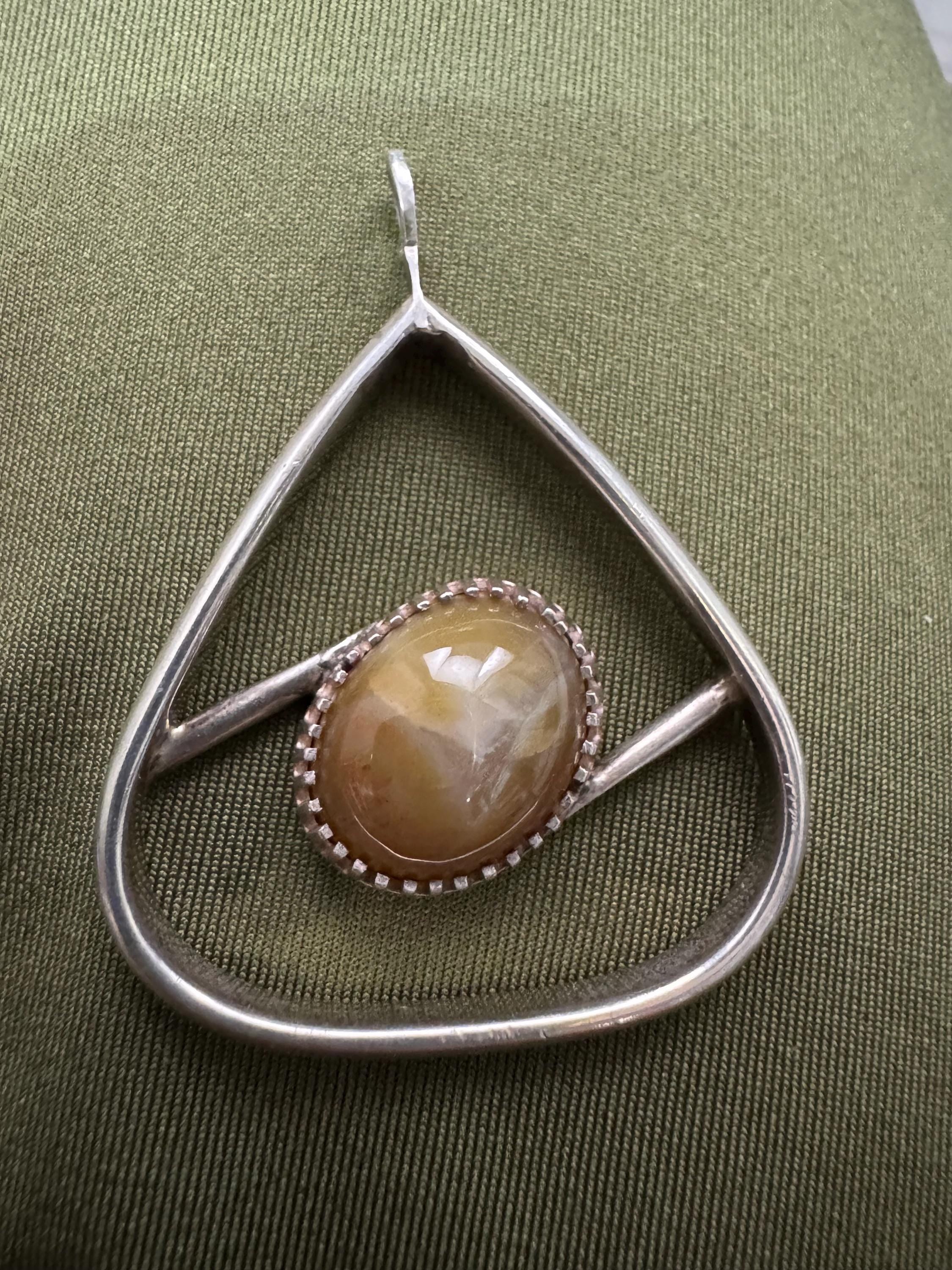 vintage yellow brown ochre Agate gemstone modernist pendant for a chain 925 sterling silver 11.1grams 4.75