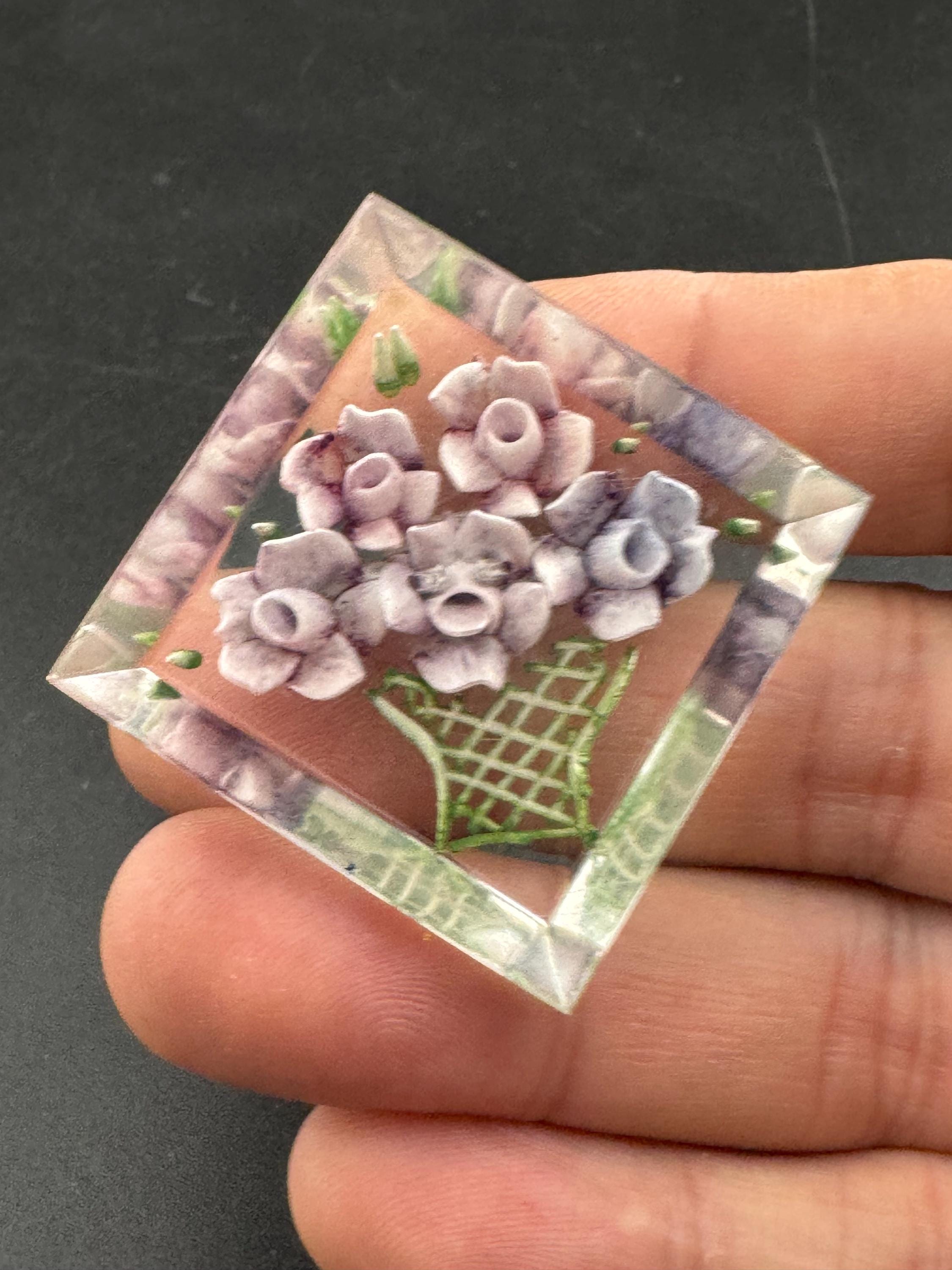 1940s lucite reverse carved lilac purple floral flower brooch early plastic perspex 3.5cm