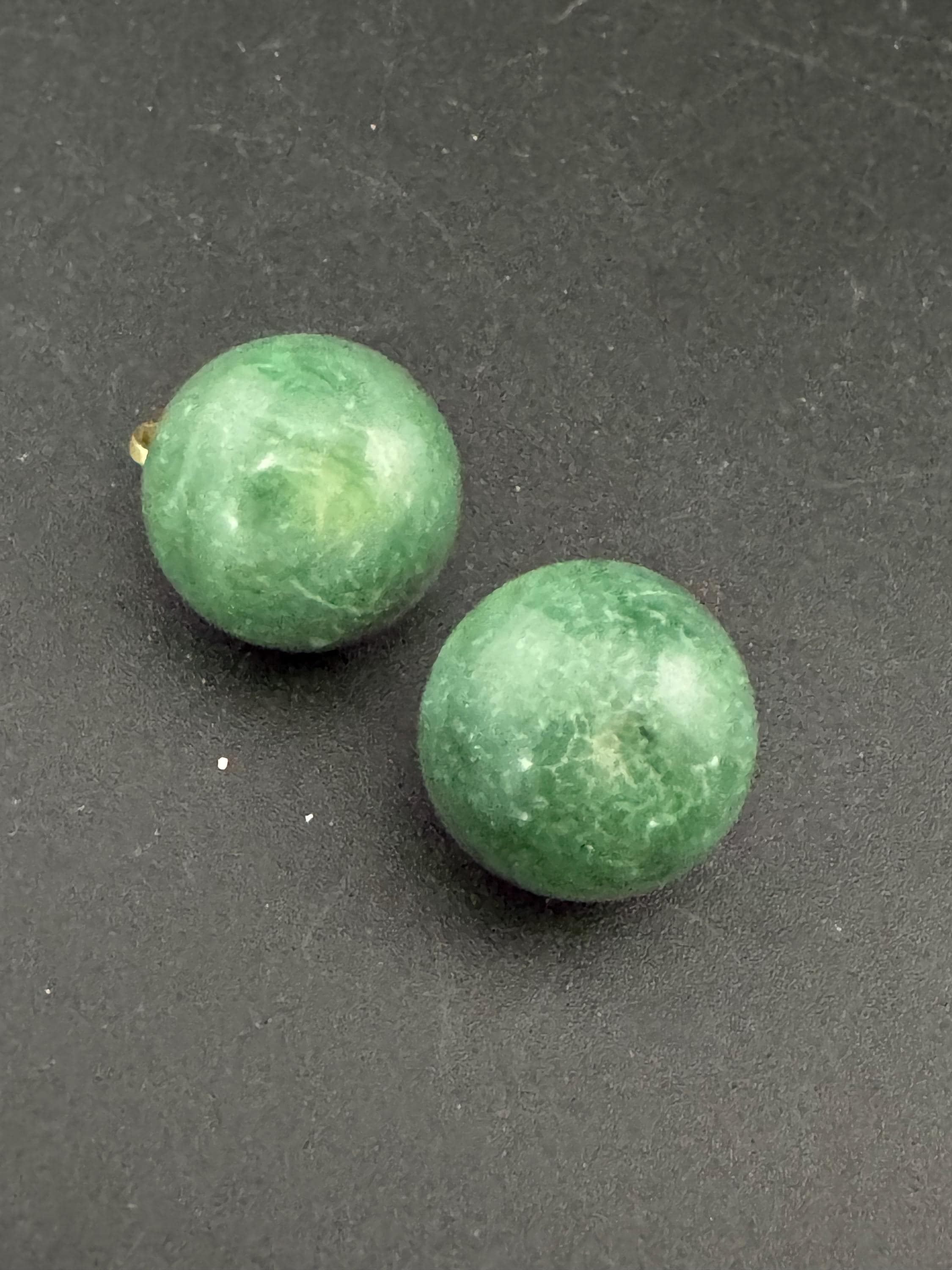 Vintage Hong Kong Plastic teal jade green domed Button Stud clip on earrings