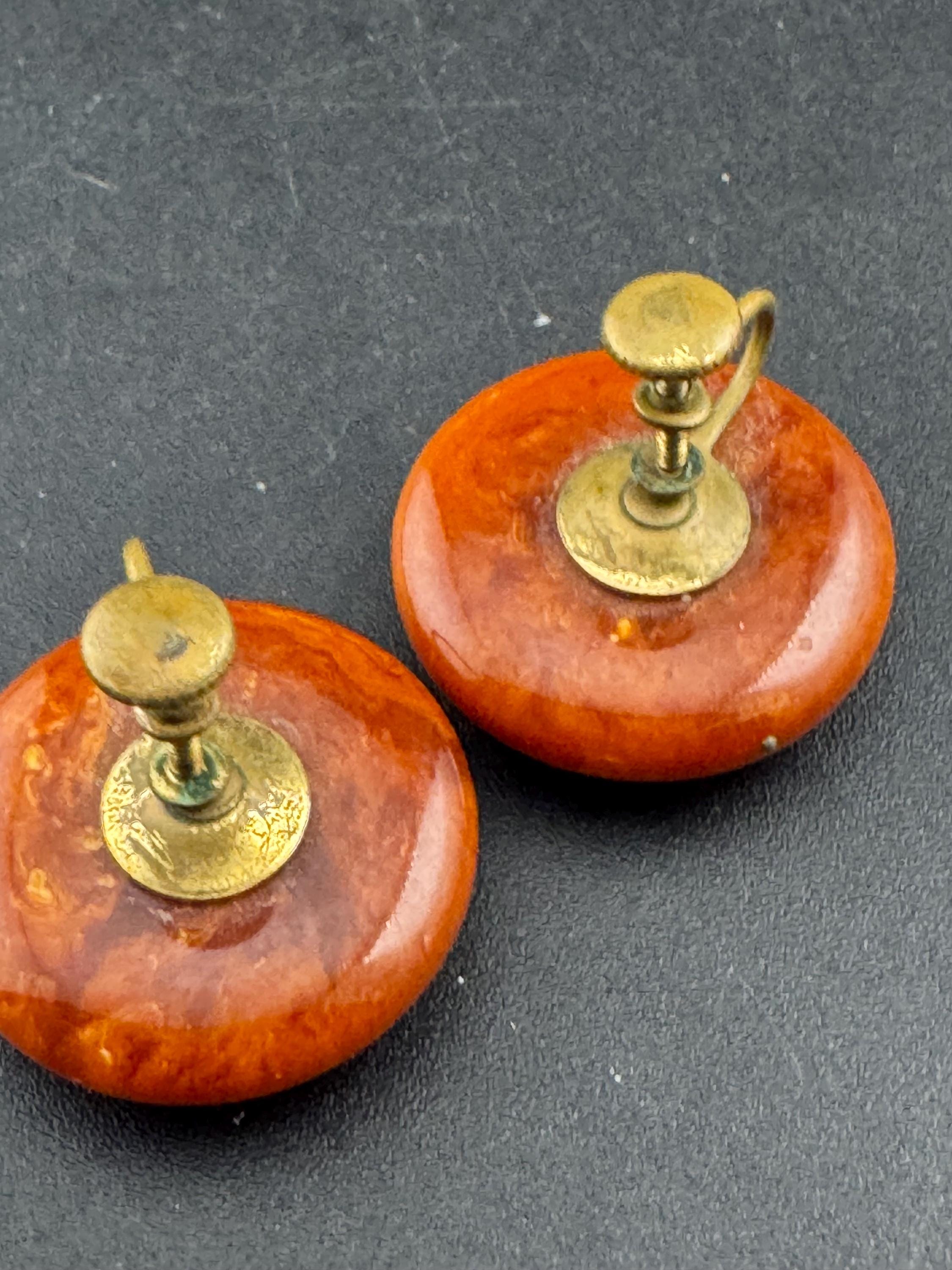 vintage 2.5cm dark orange brown plastic screw back stud clip on earrings