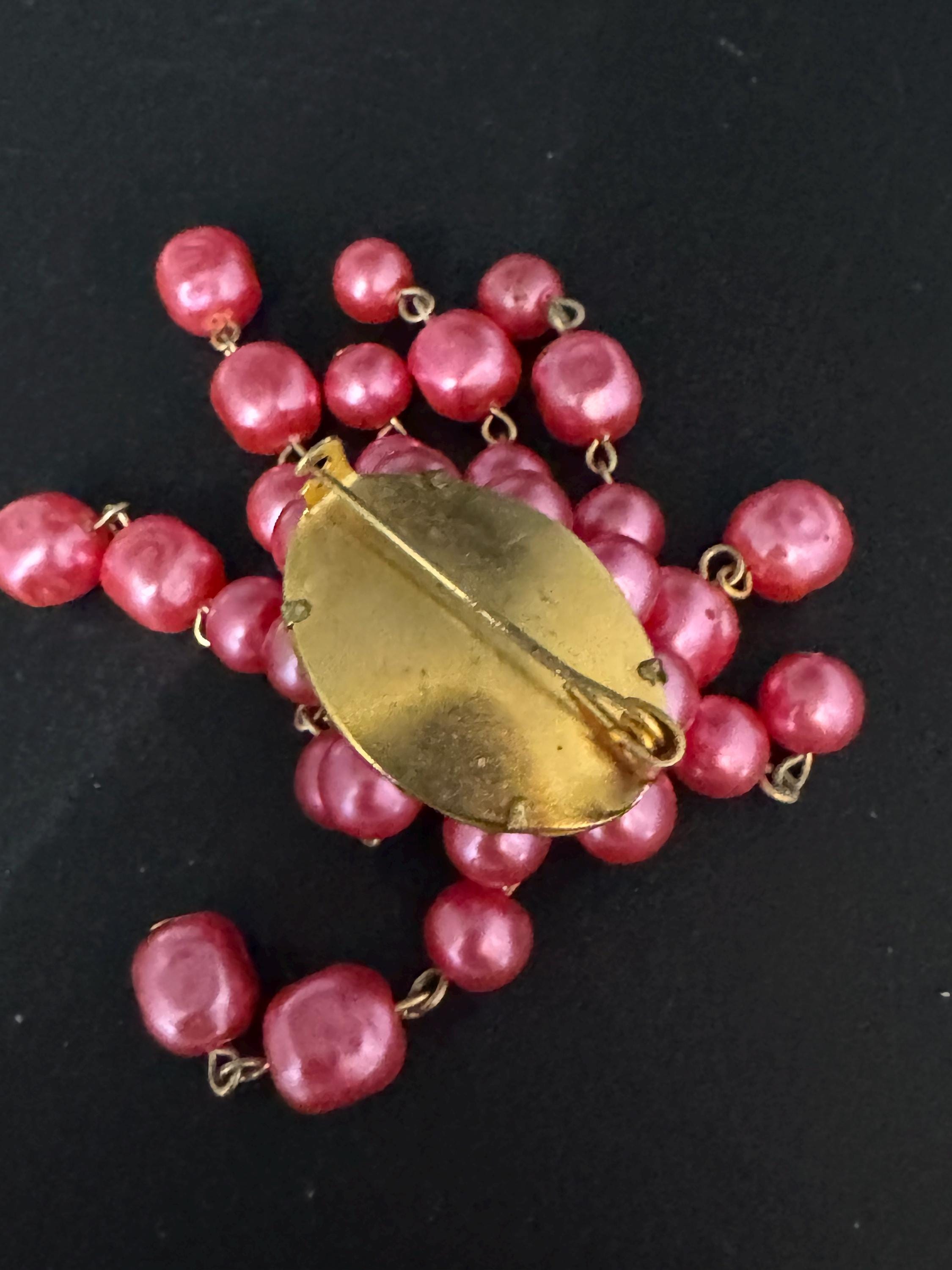 Vintage Waterfall pink pearl plastic beaded waterfall cascade Brooch
