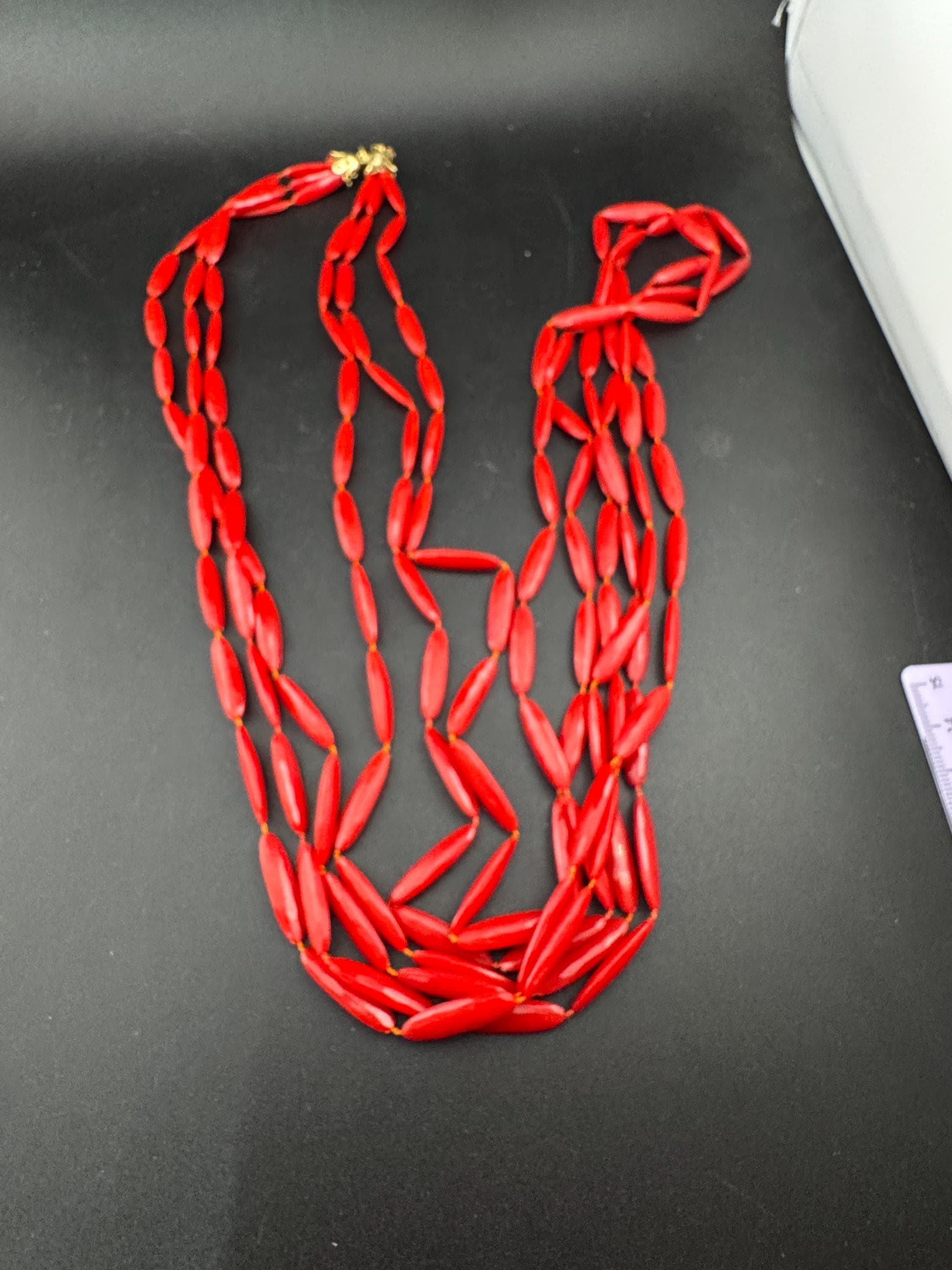 Vintage 125cm bright red plastic flapper length Multistrand beaded long gatsby flapper necklace beads