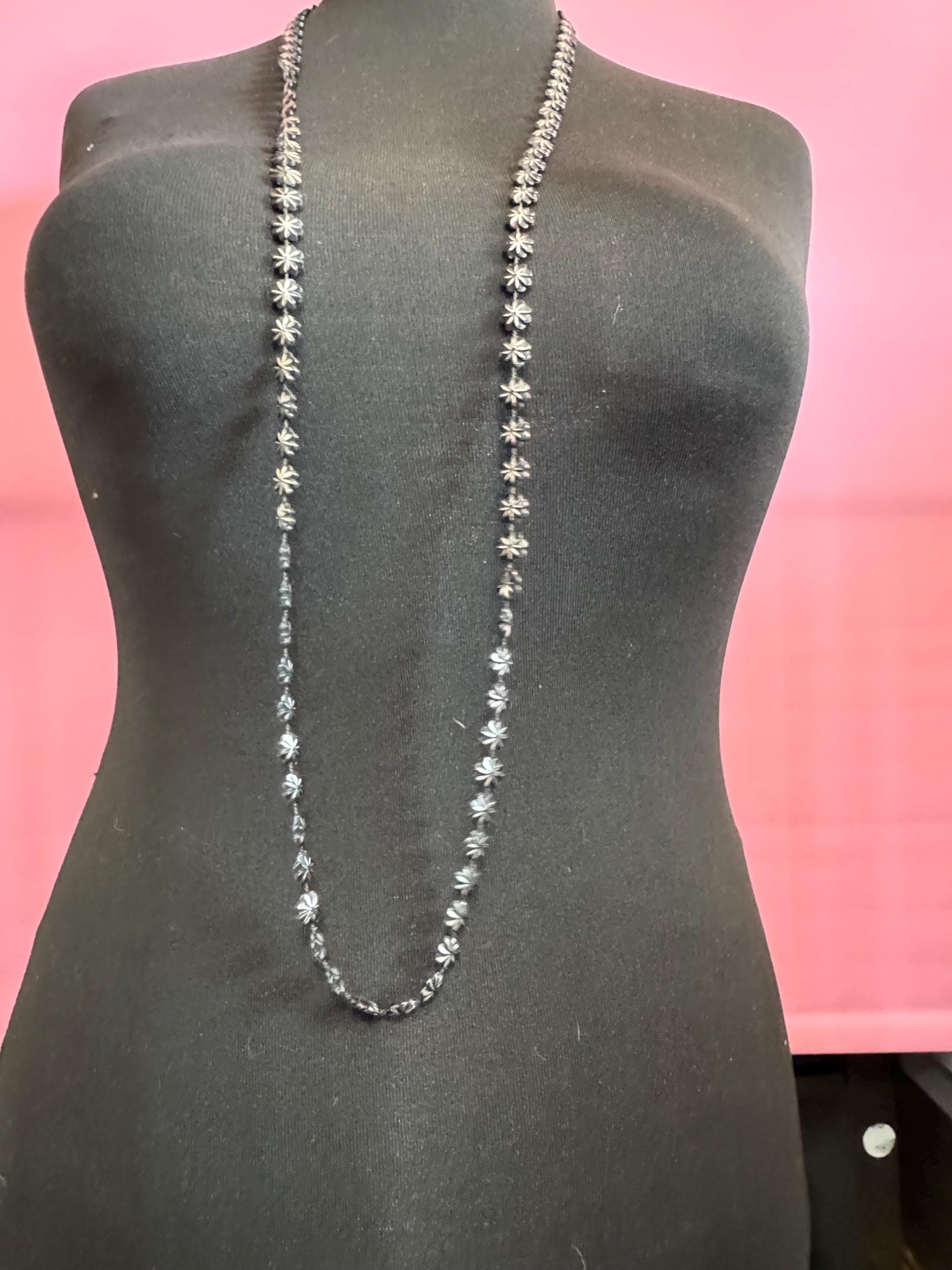 Vintage early plastic black and silver fixed beaded flapper wrap necklace 120cm