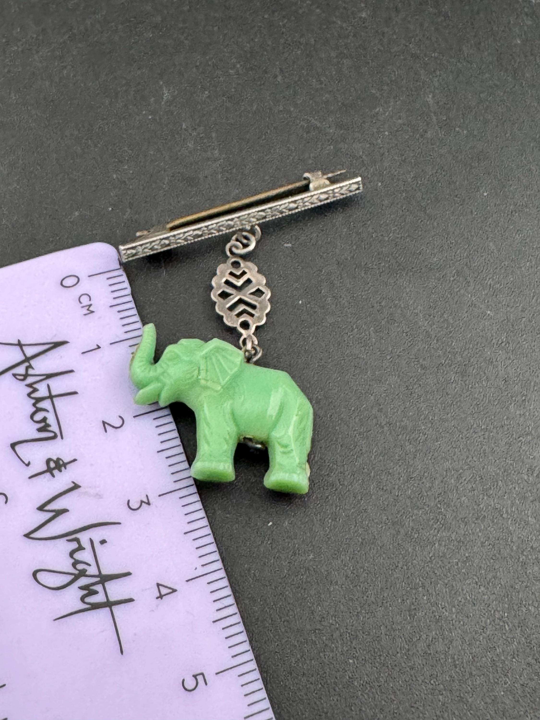 Vintage Art Deco Sterling Silver Elephant Brooch: Green Plastic Pendant