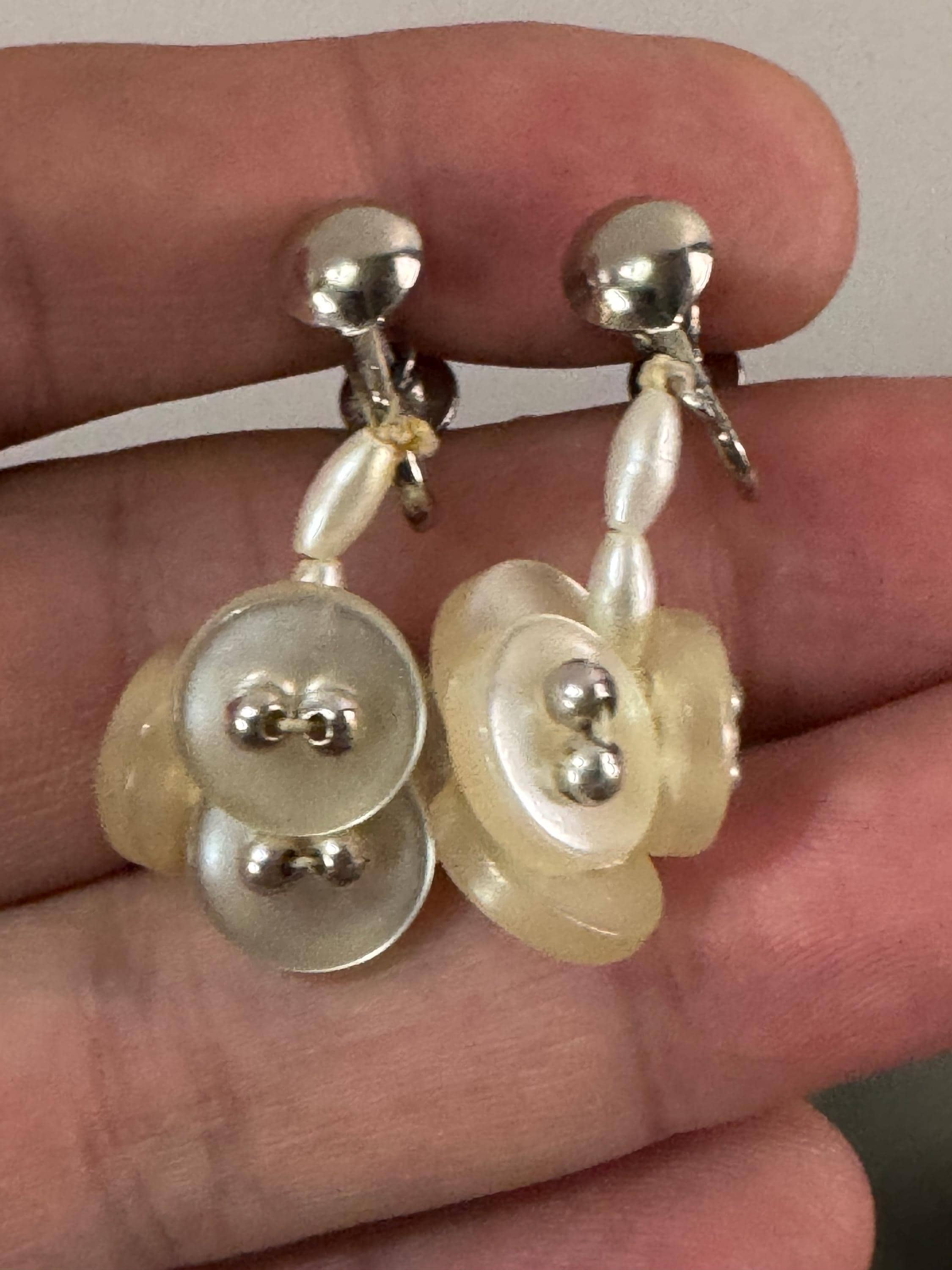 vintage make do and mend cute plastic pearl button earrings, silvertone beaded with Screw Back fitting 1930s 1940s