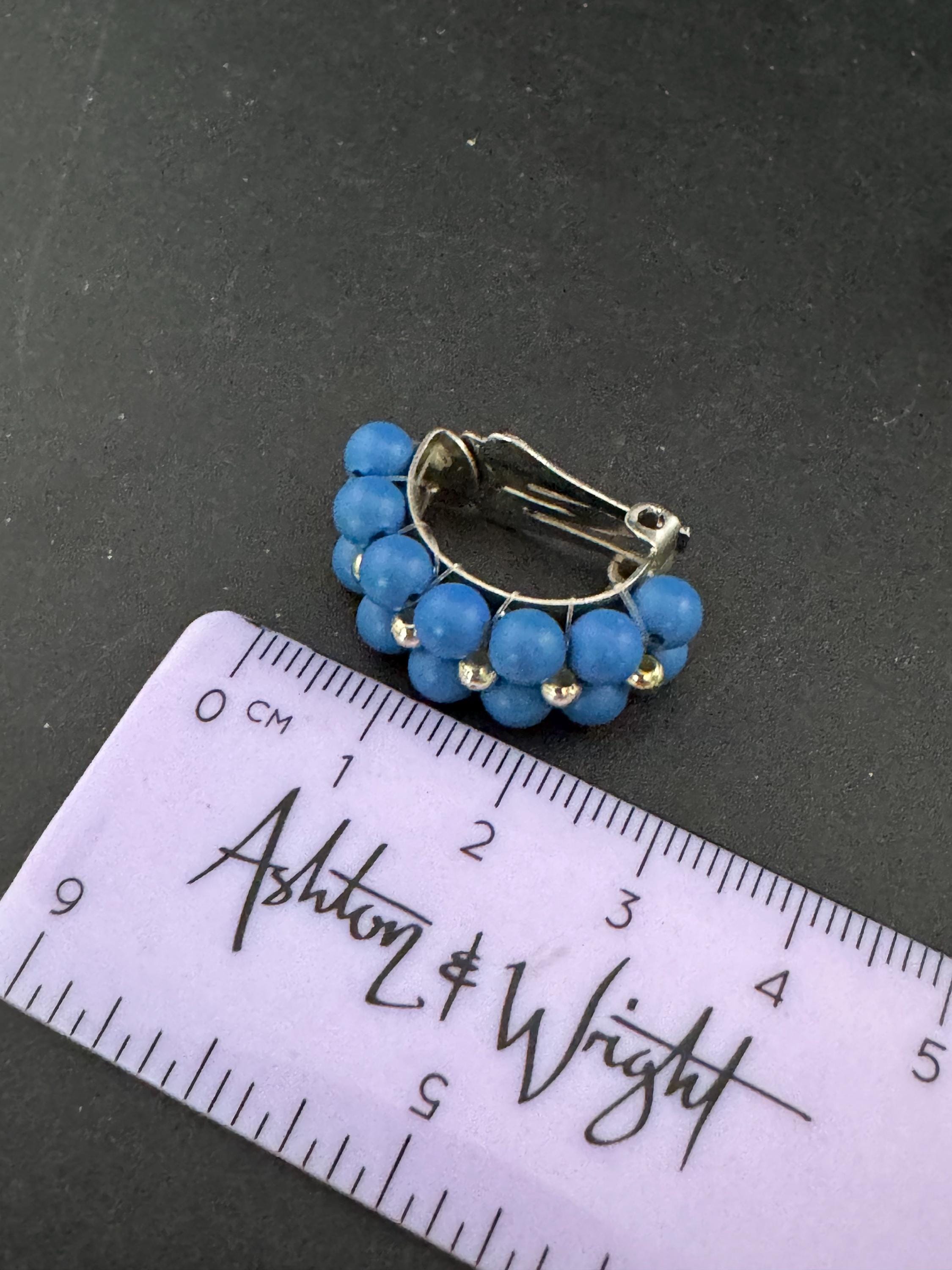 Vintage half hoop gold tone blue  beaded clip on earrings