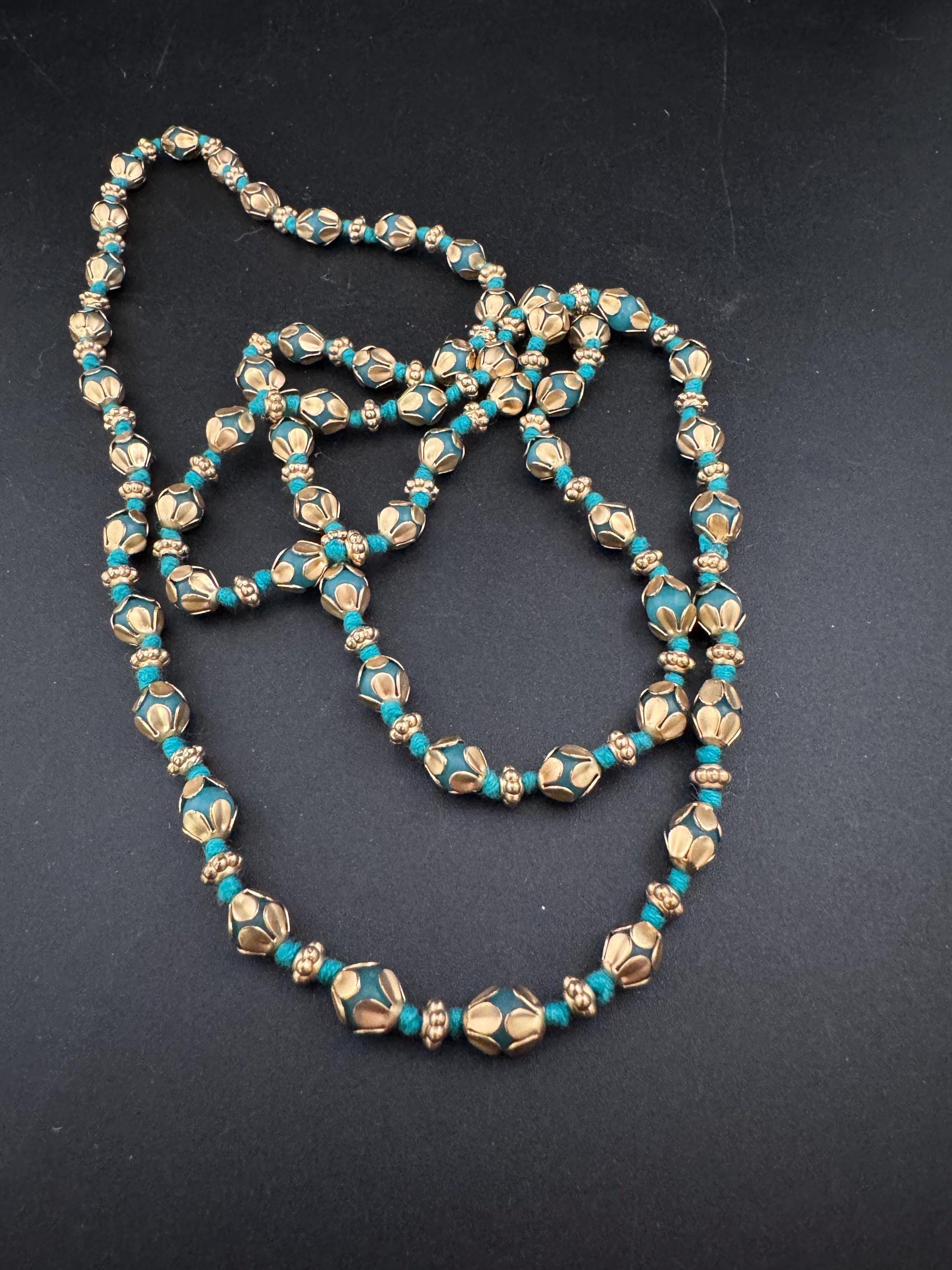 Vintage old turquoise glass beaded matt gold tone long bead necklace blue