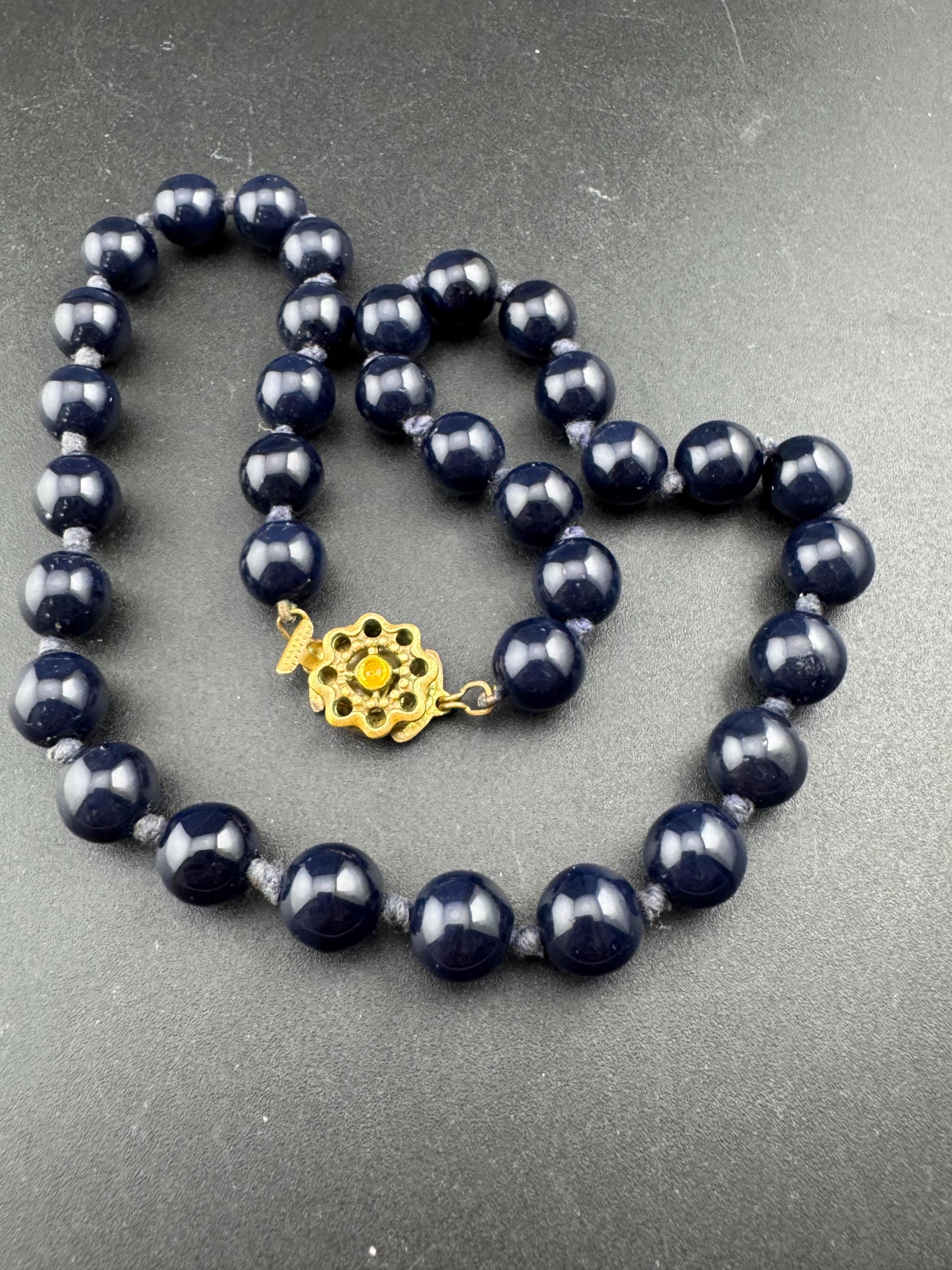 Vintage dark navy blue gemstone  beaded collar necklace mid century