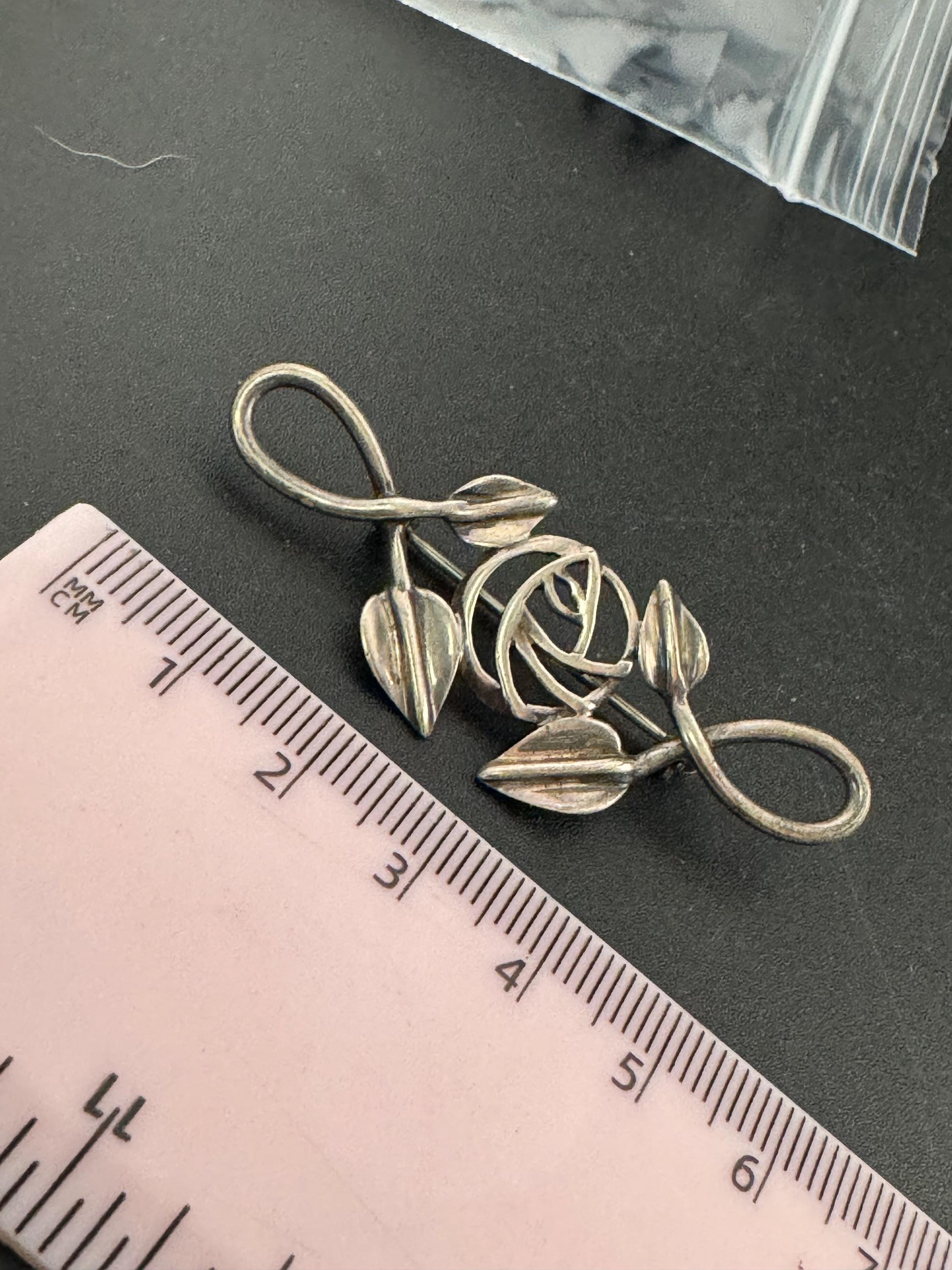 Sterling Silver Rennie Mackintosh Floral Brooch: Arts & Crafts Style