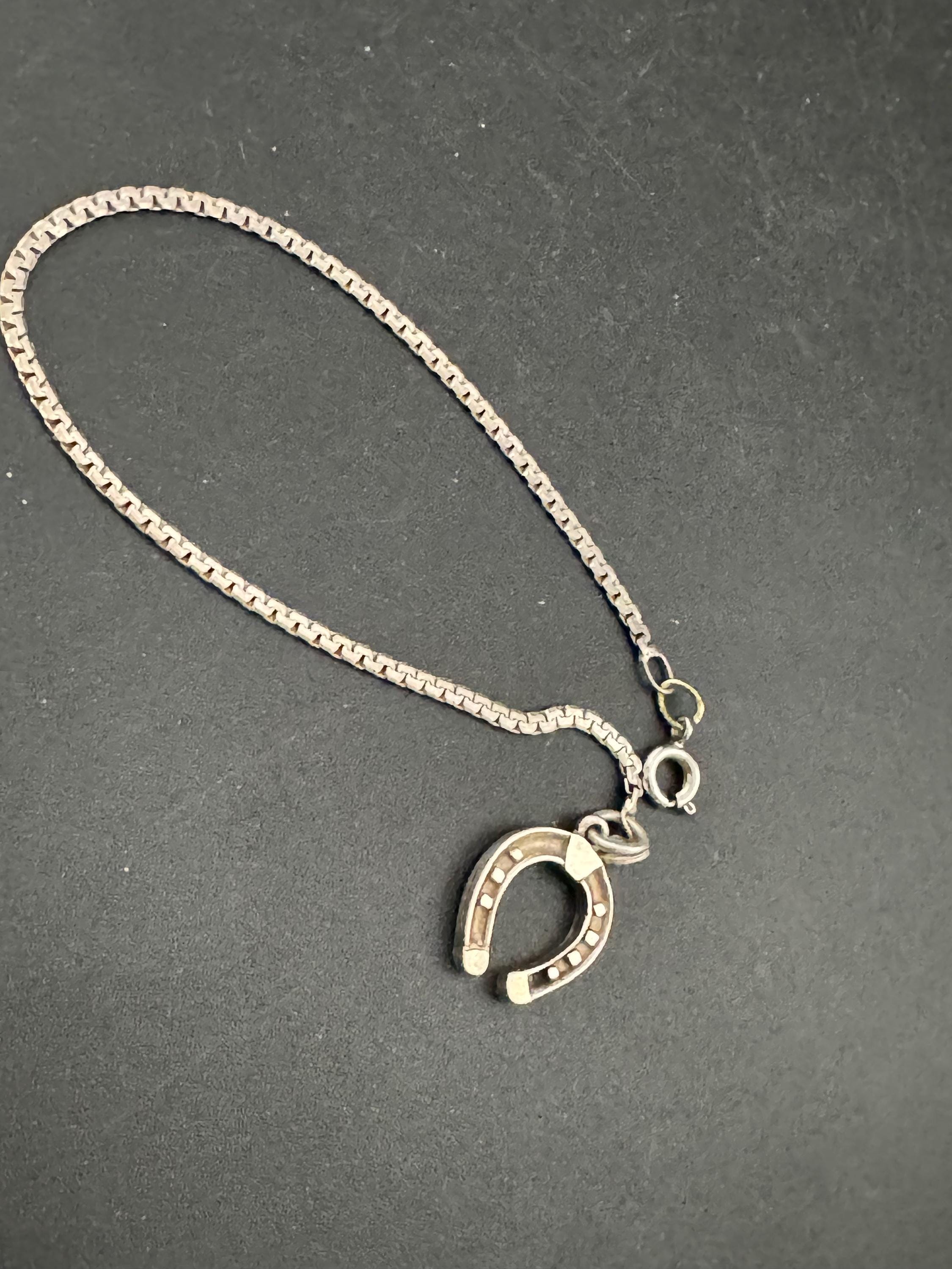 Vintage Sterling Silver Horseshoe Charm Bracelet - 7.25" Box Chain