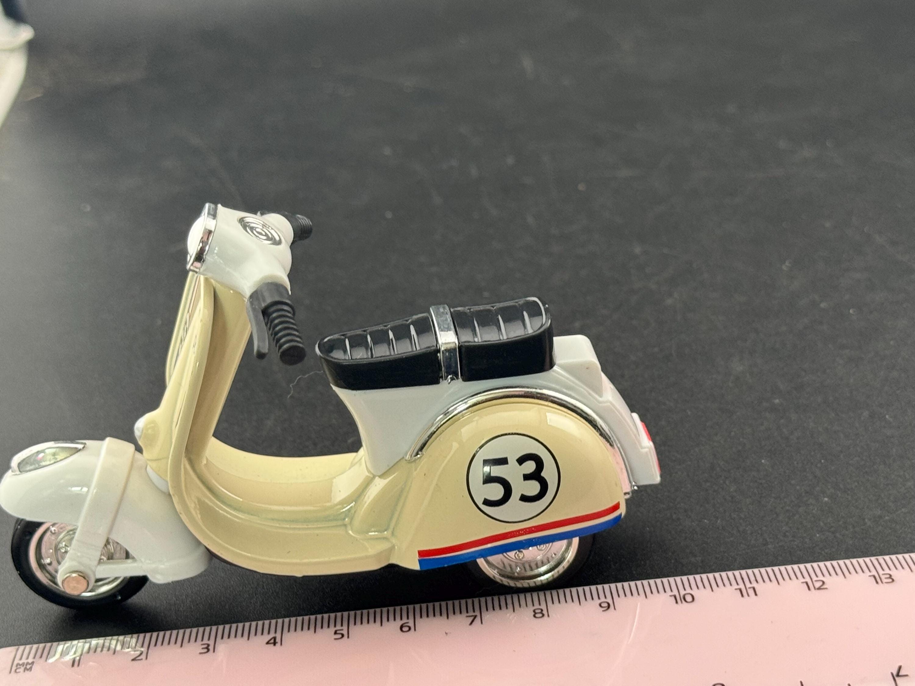 Beige Scooter Cake Topper: italian Motorbike Toy