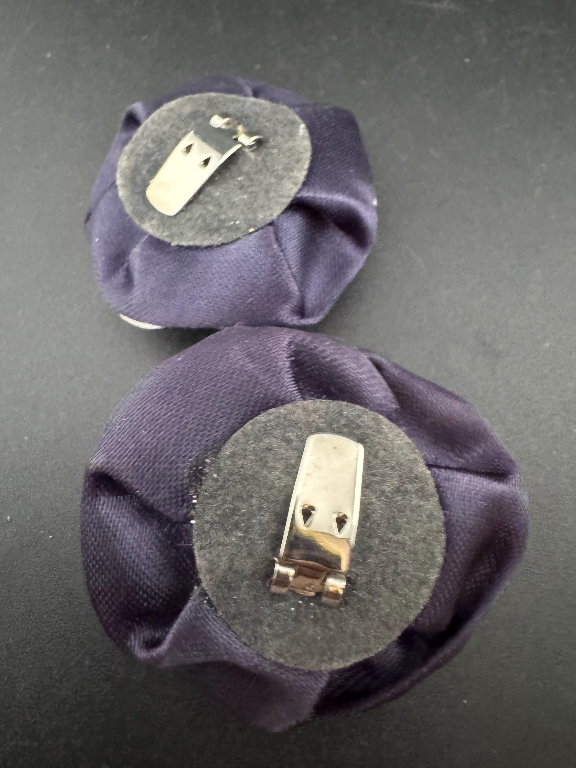 Vintage French Ribbon Flower Shoe Clips: Navy Blue & White 1980s