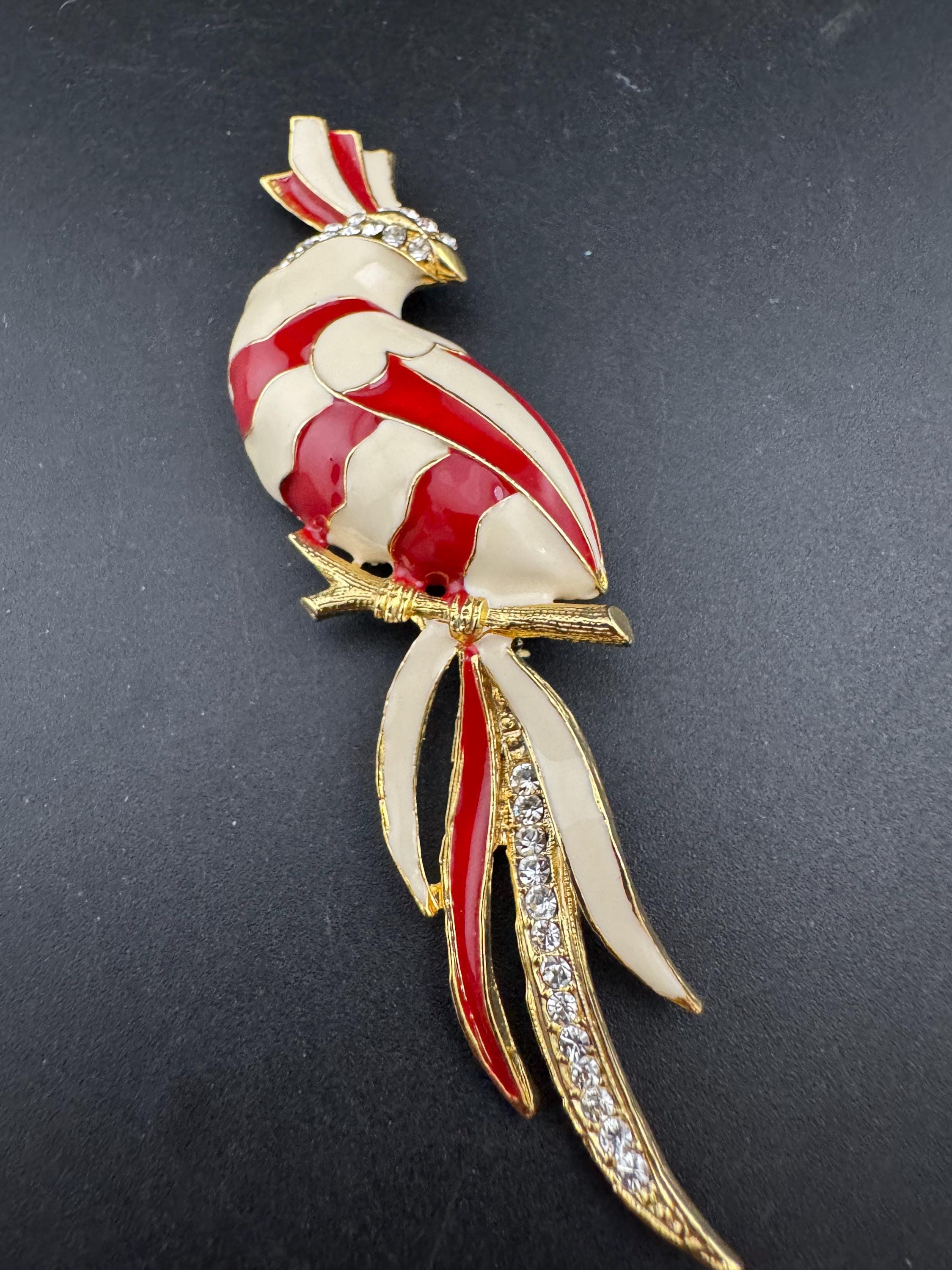 Vintage Tropical Parrot Brooch: Diamanté Enamel Gold Tone, 1980s