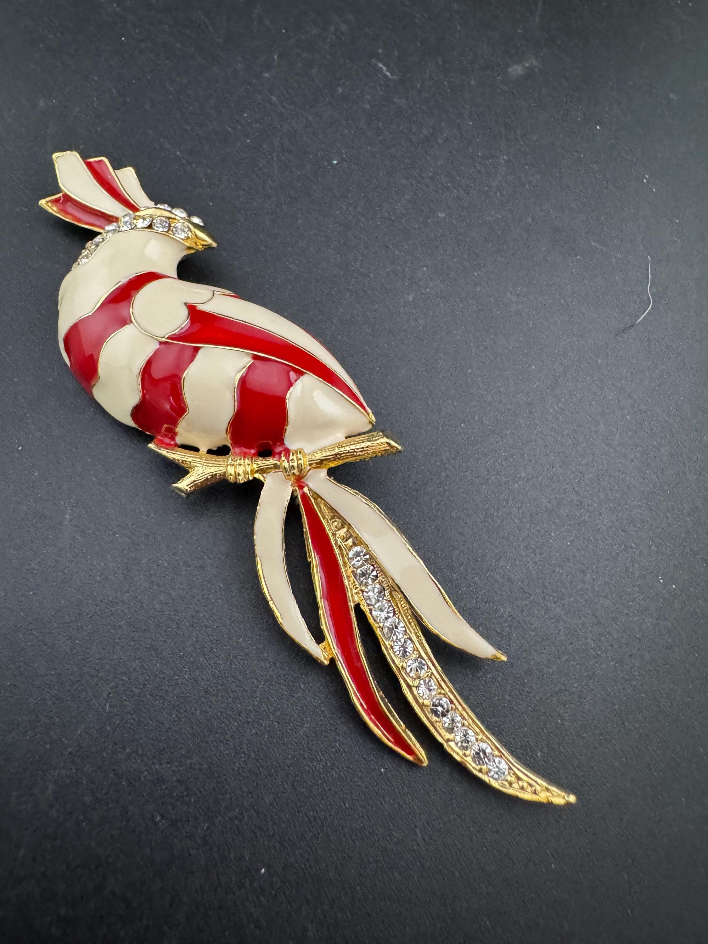 Vintage Tropical Parrot Brooch: Diamanté Enamel Gold Tone, 1980s