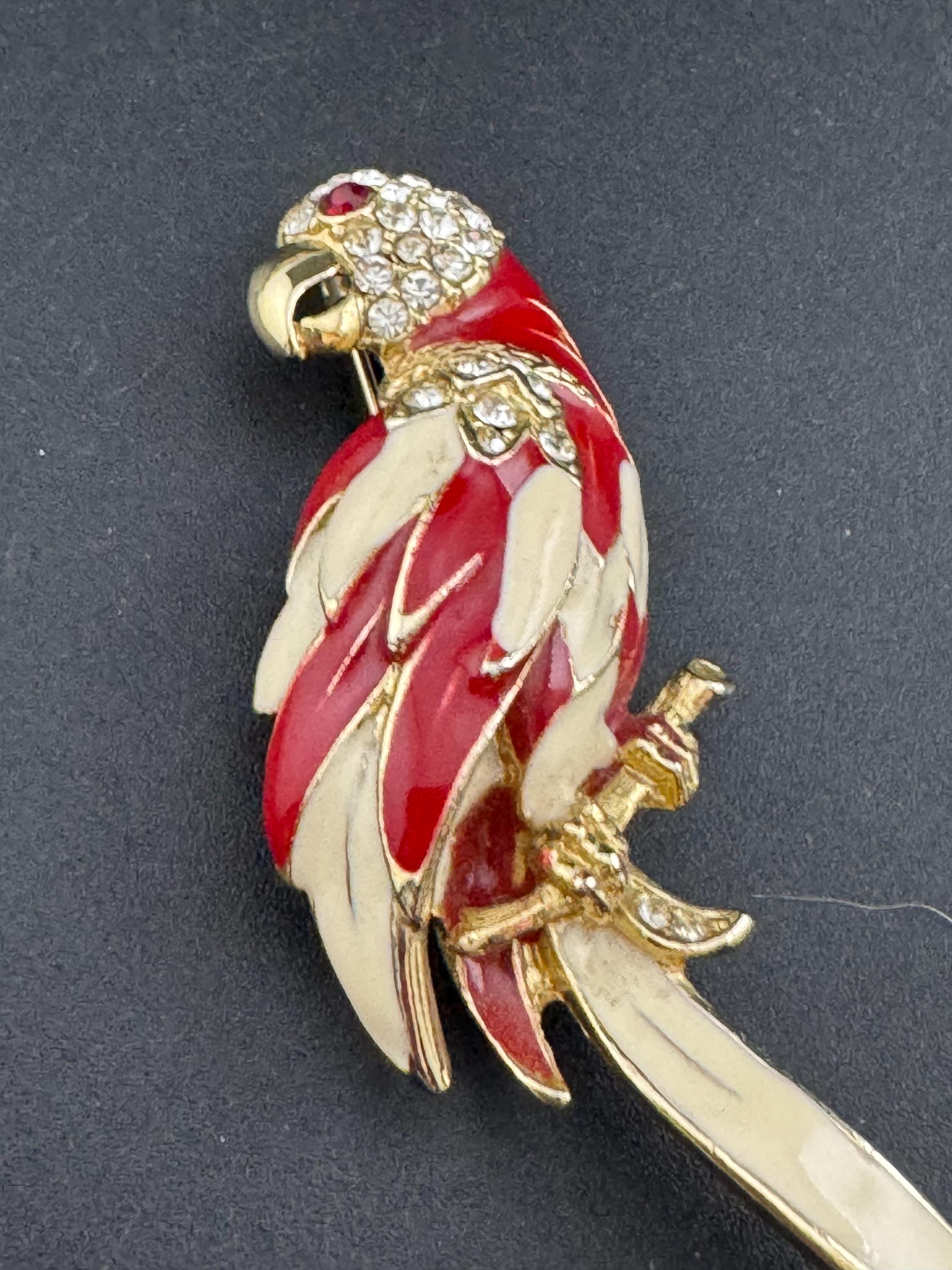 Vintage Parrot Brooch: Diamanté, Enamel, Gold Tone, 1980s