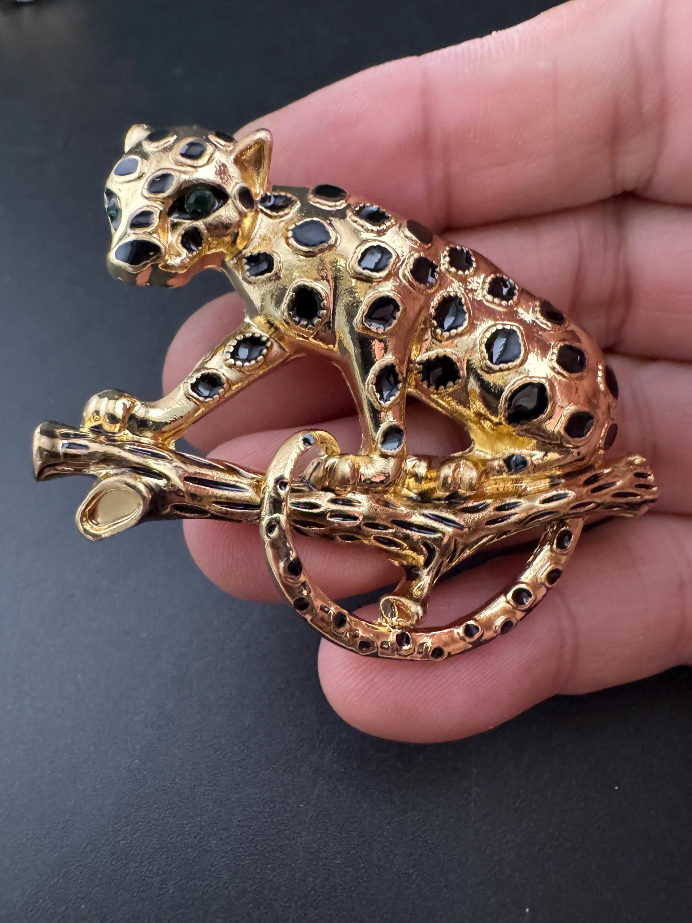 Black enamel gold tone Big Cat leopard on a branch brooch for coat