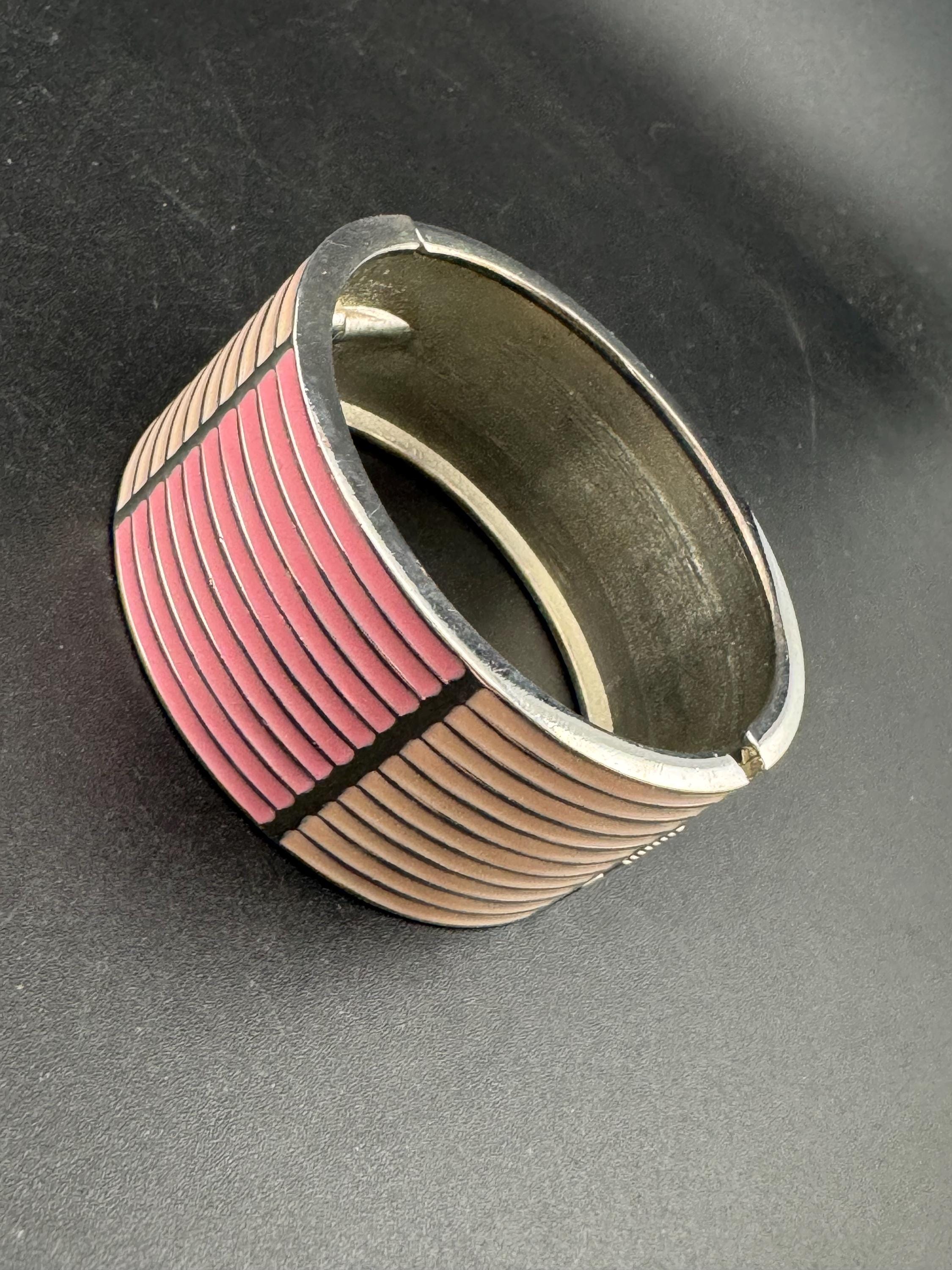Vintage wide silver tone hinged pink enamel clamper bangle bracelet