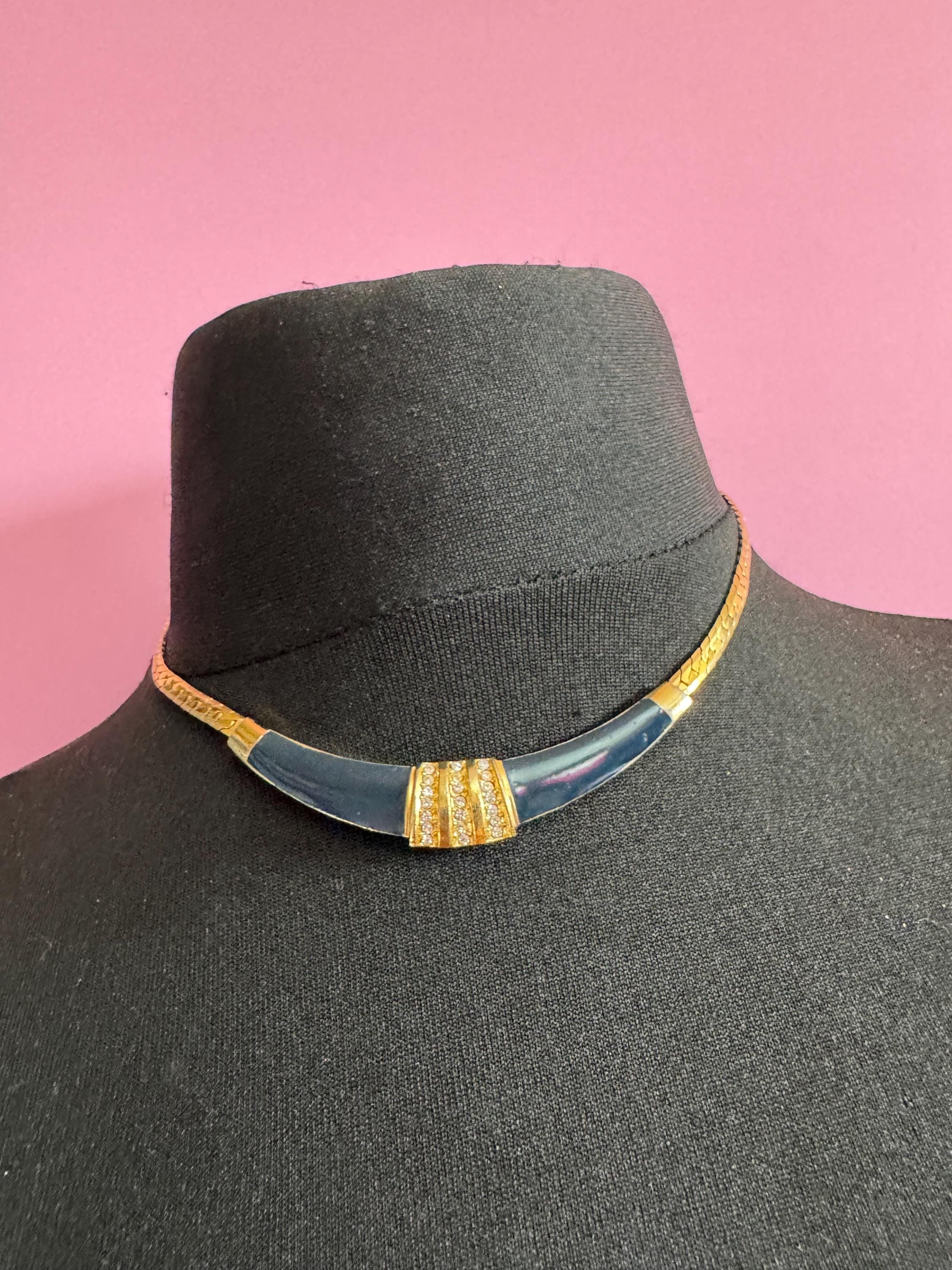 vintage gold tone dark navy blue enamel diamanté fiat link chain choker necklace