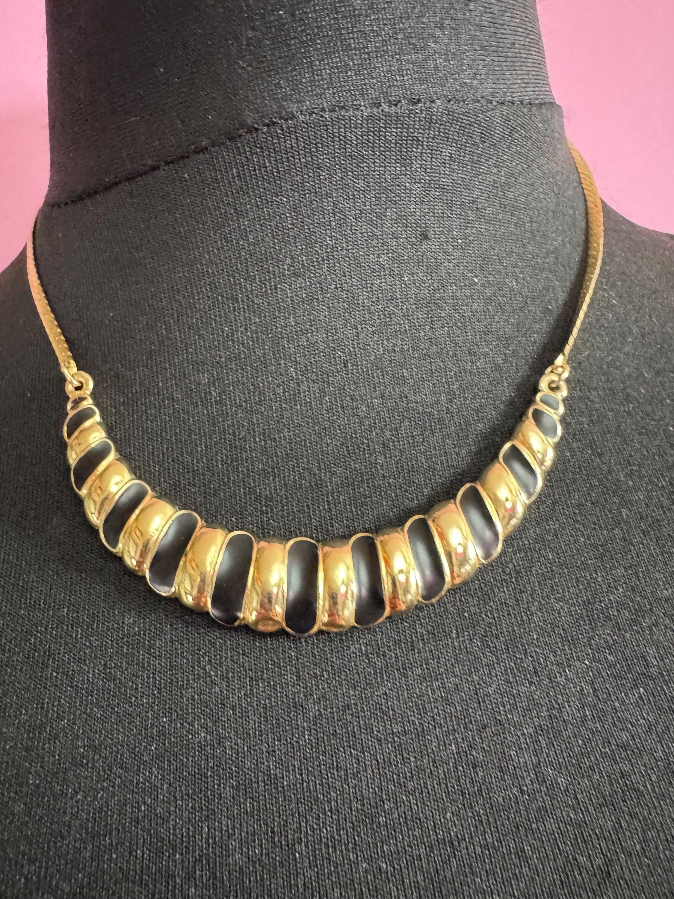 vintage striped gold tone wide black enamel statement flat chain chunky choker necklace