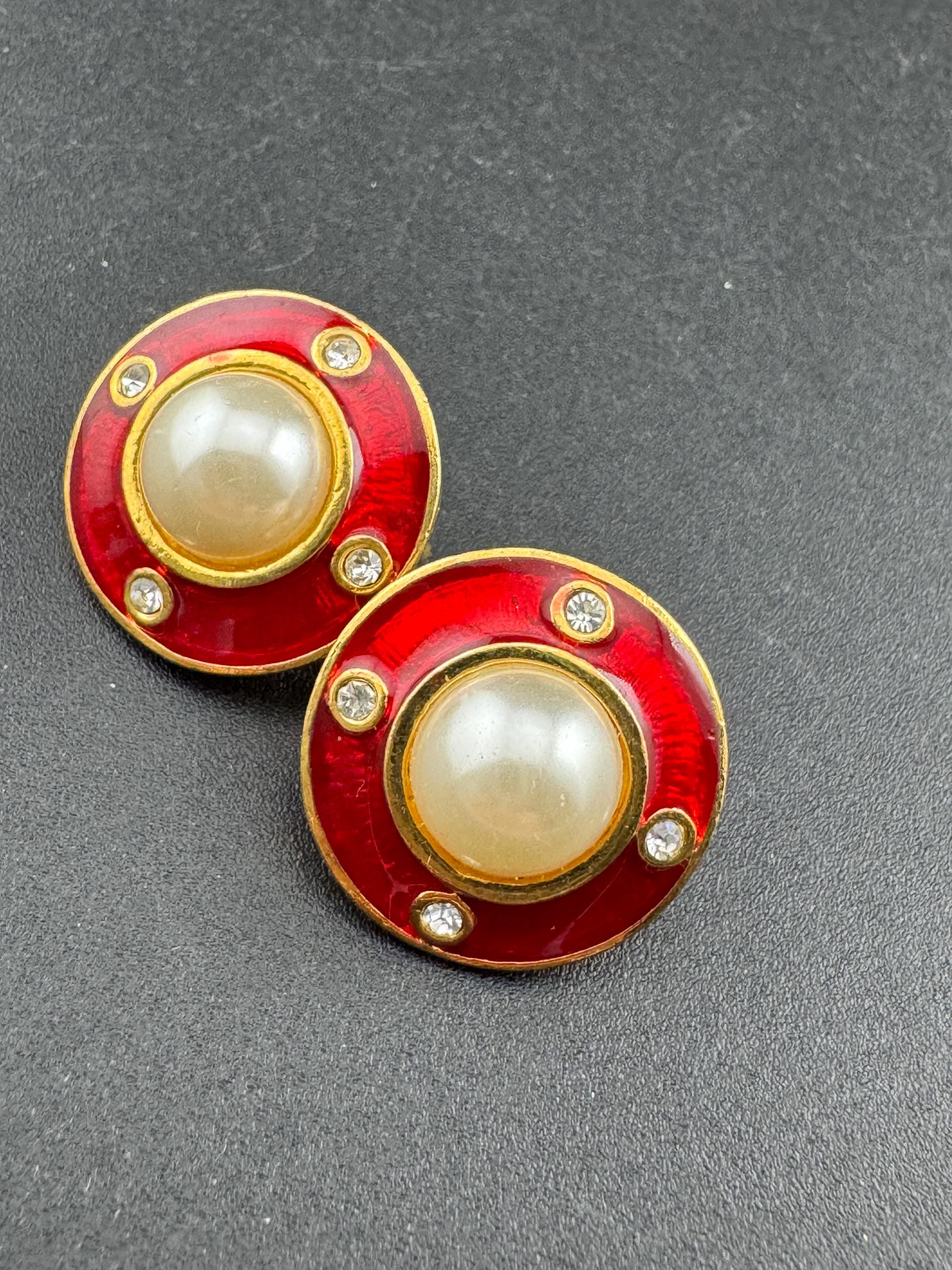Retro Gold tone red enamel rhinestone clip on earrings  with central pearl cabochon M&S 1990s