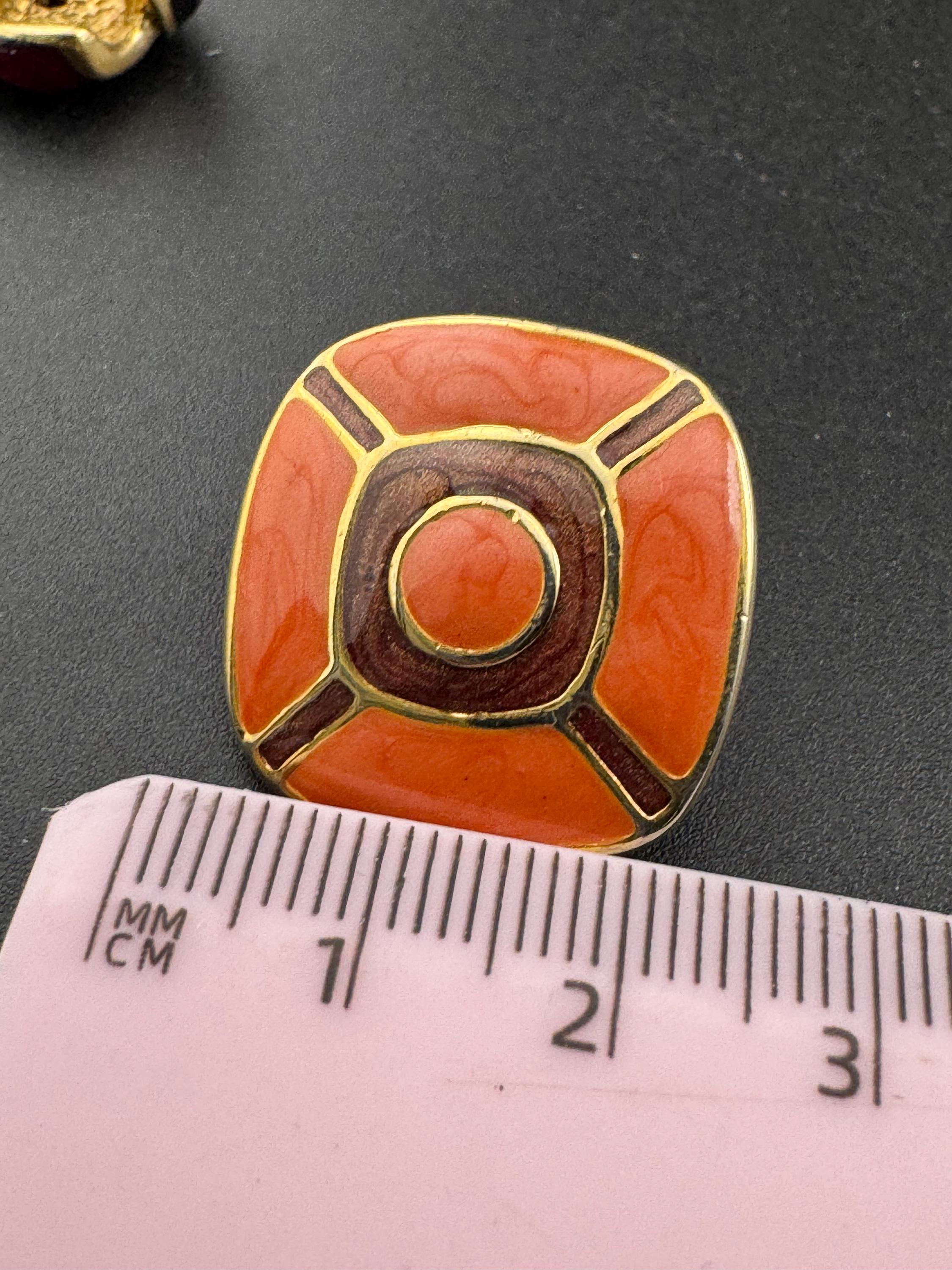 Vintage square shiny soft brown and orange enamel gold tone classic clip on stud earrings