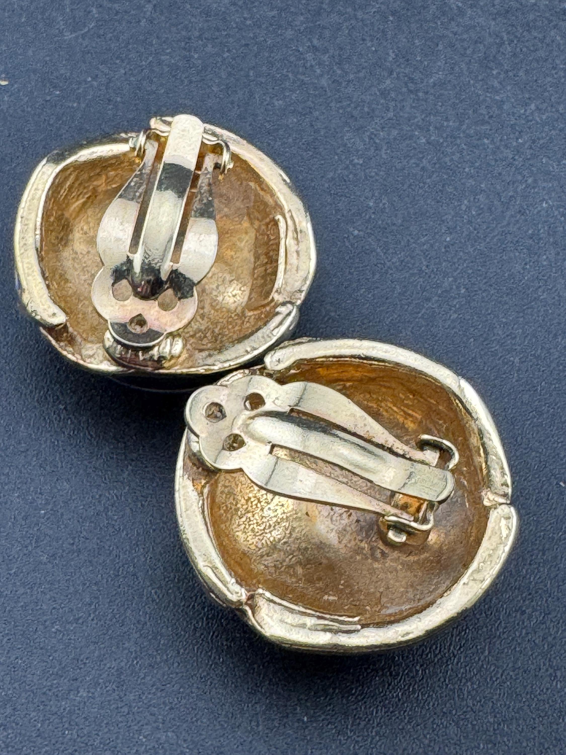 Vintage blue enamel clip on stud swirl earrings gold tone