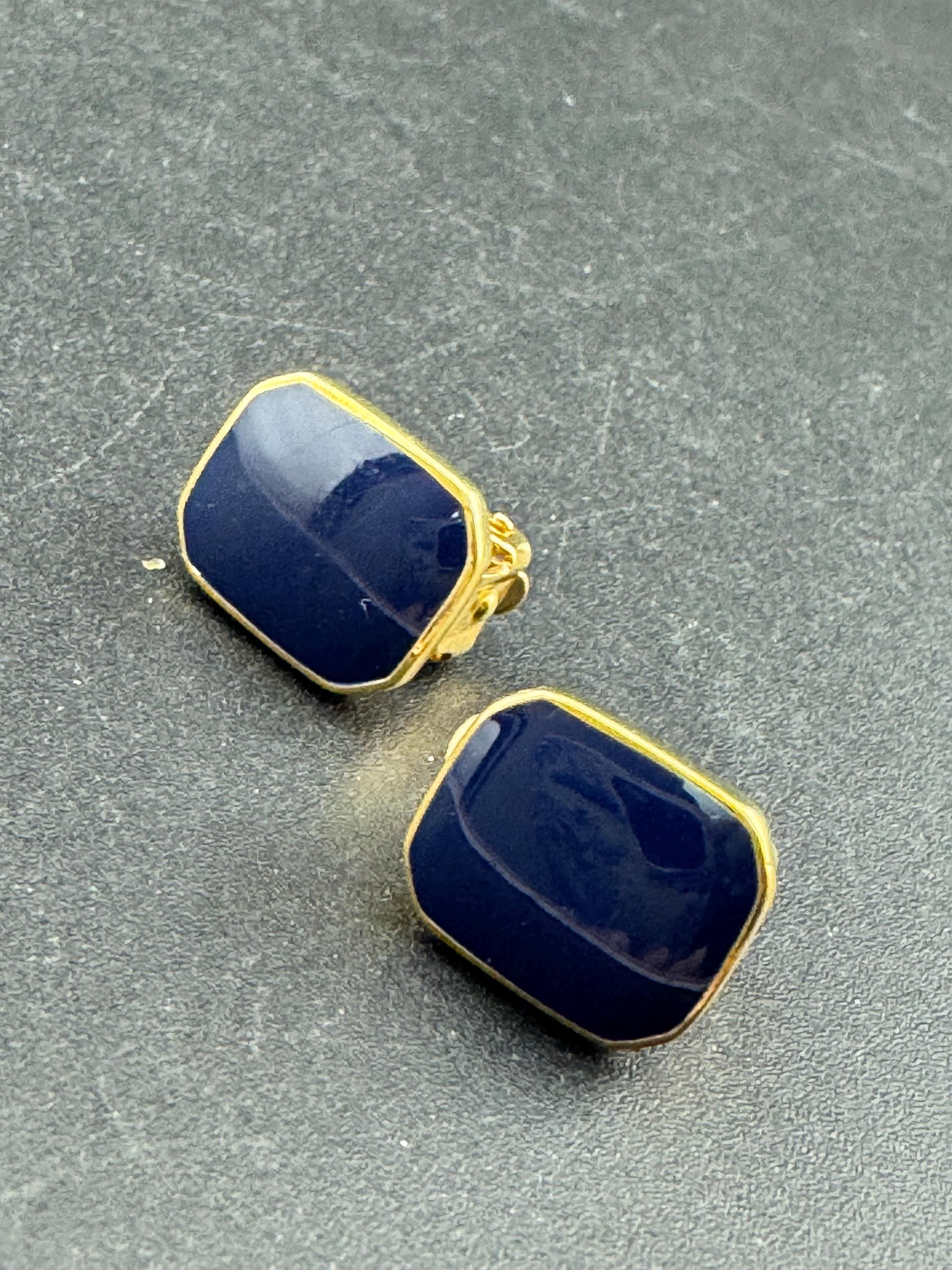 Vintage blue enamel stud octagonal small clip on earrings gold tone