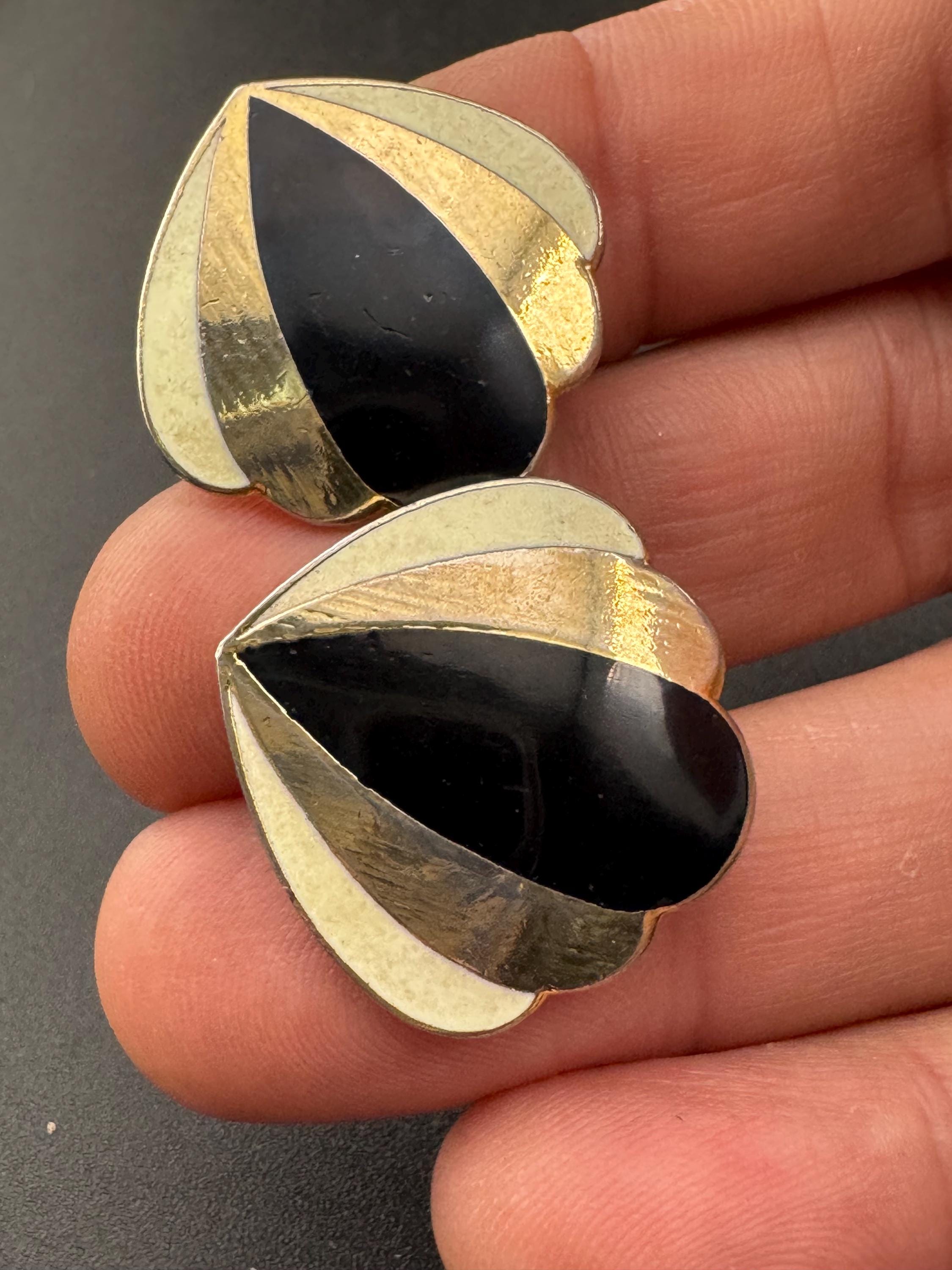 Vintage Gold tone black beige cream enamel art deco style clip on earrings 1980s 1990s
