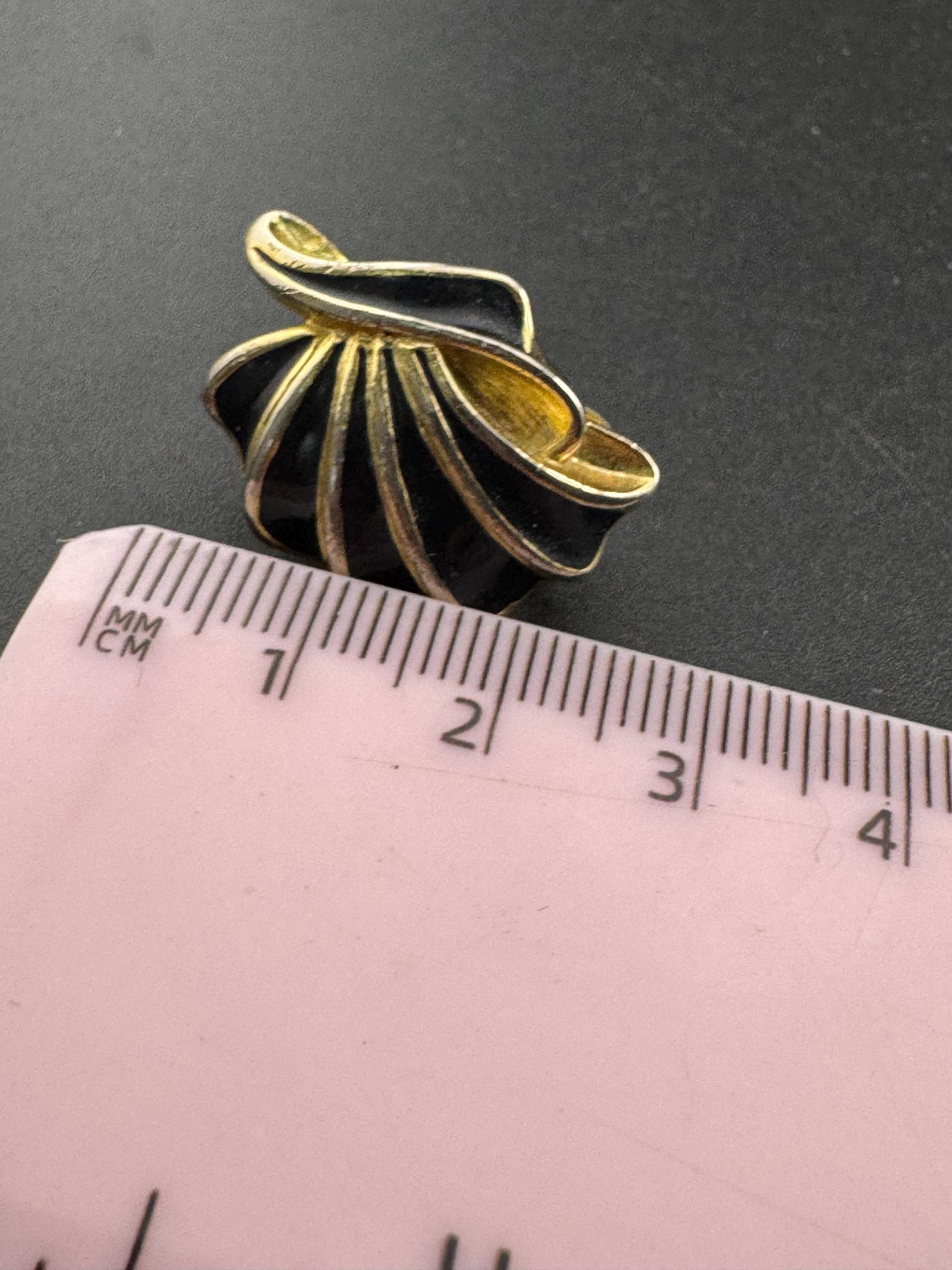 Vintage scalloped fan shaped shiny black enamel gold tone classic studs,  clip on earrings