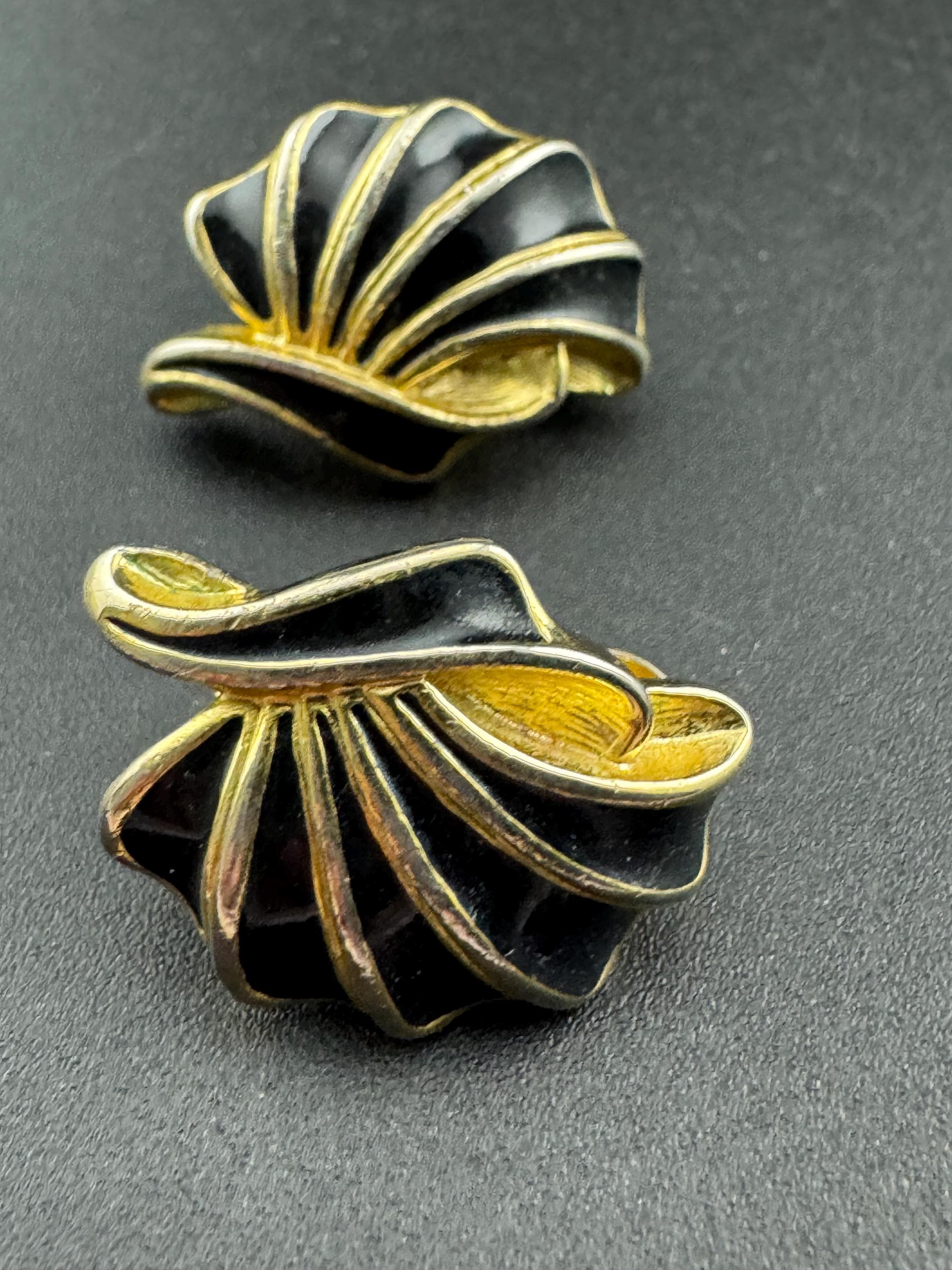 Vintage scalloped fan shaped shiny black enamel gold tone classic studs,  clip on earrings