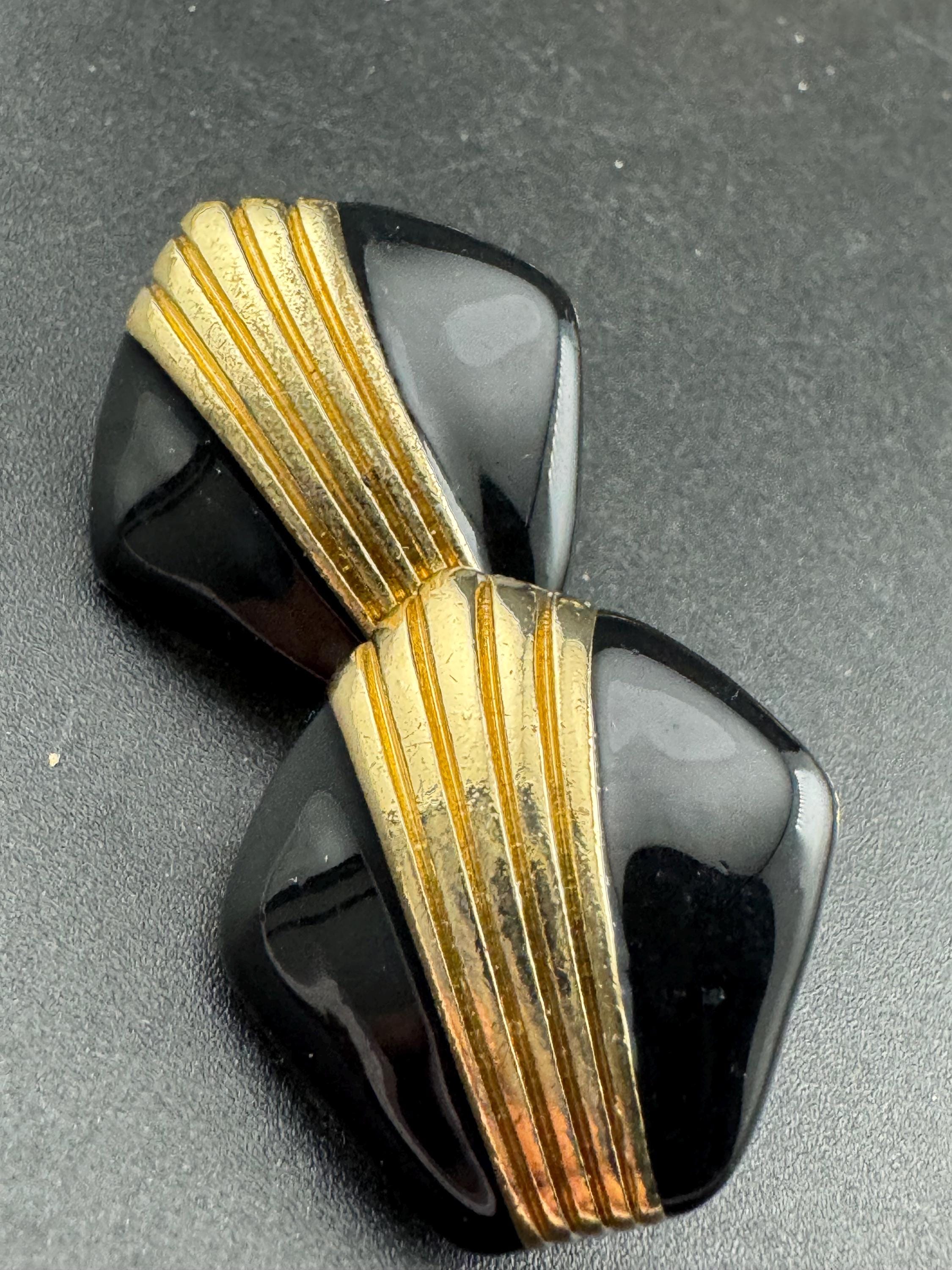 Vintage Gold tone oversized square black enamel art deco style geometric clip on earrings stud 1980s