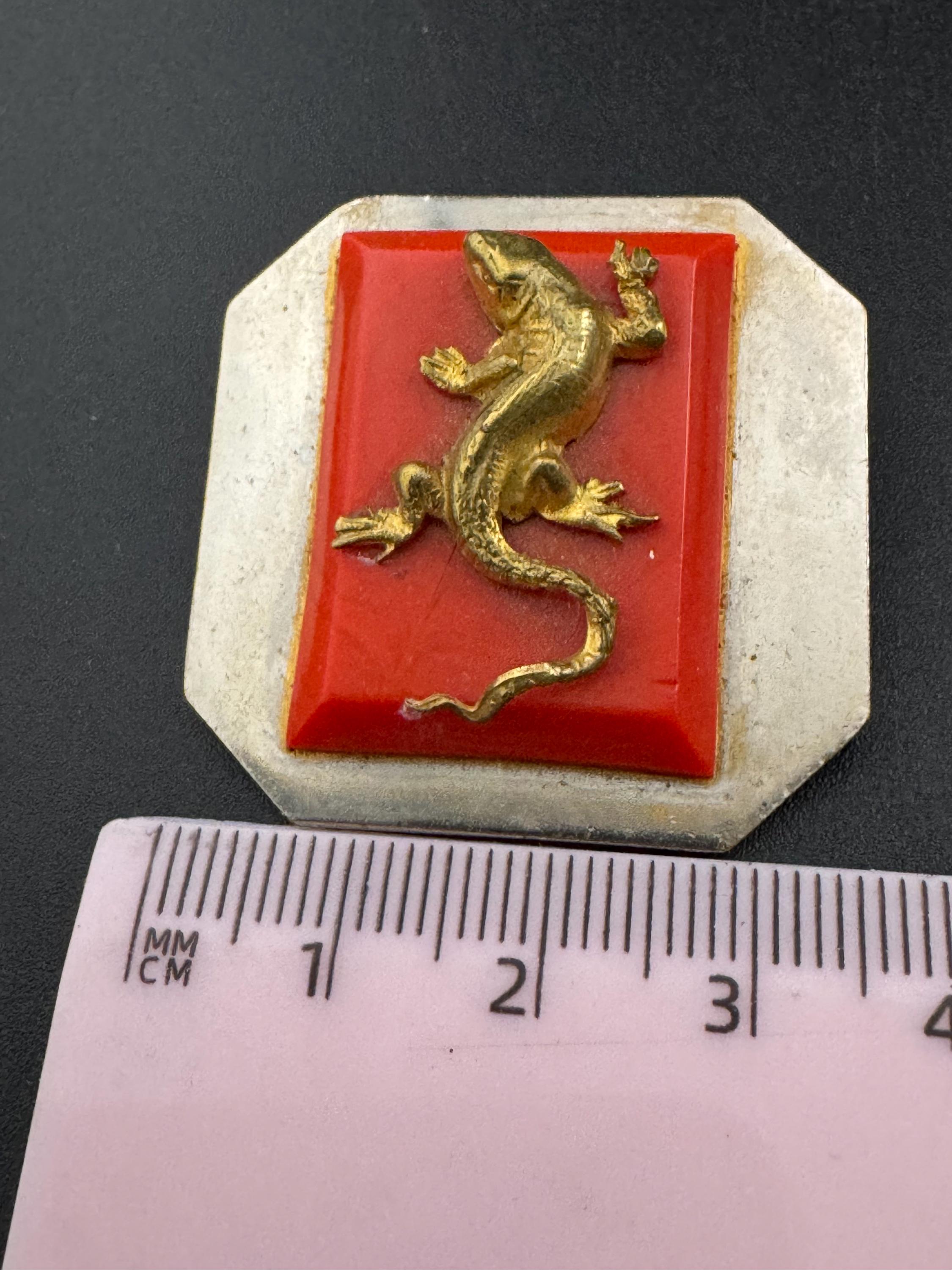 Vintage Galalith Lizard Brooch: French Jean Painlevé Style