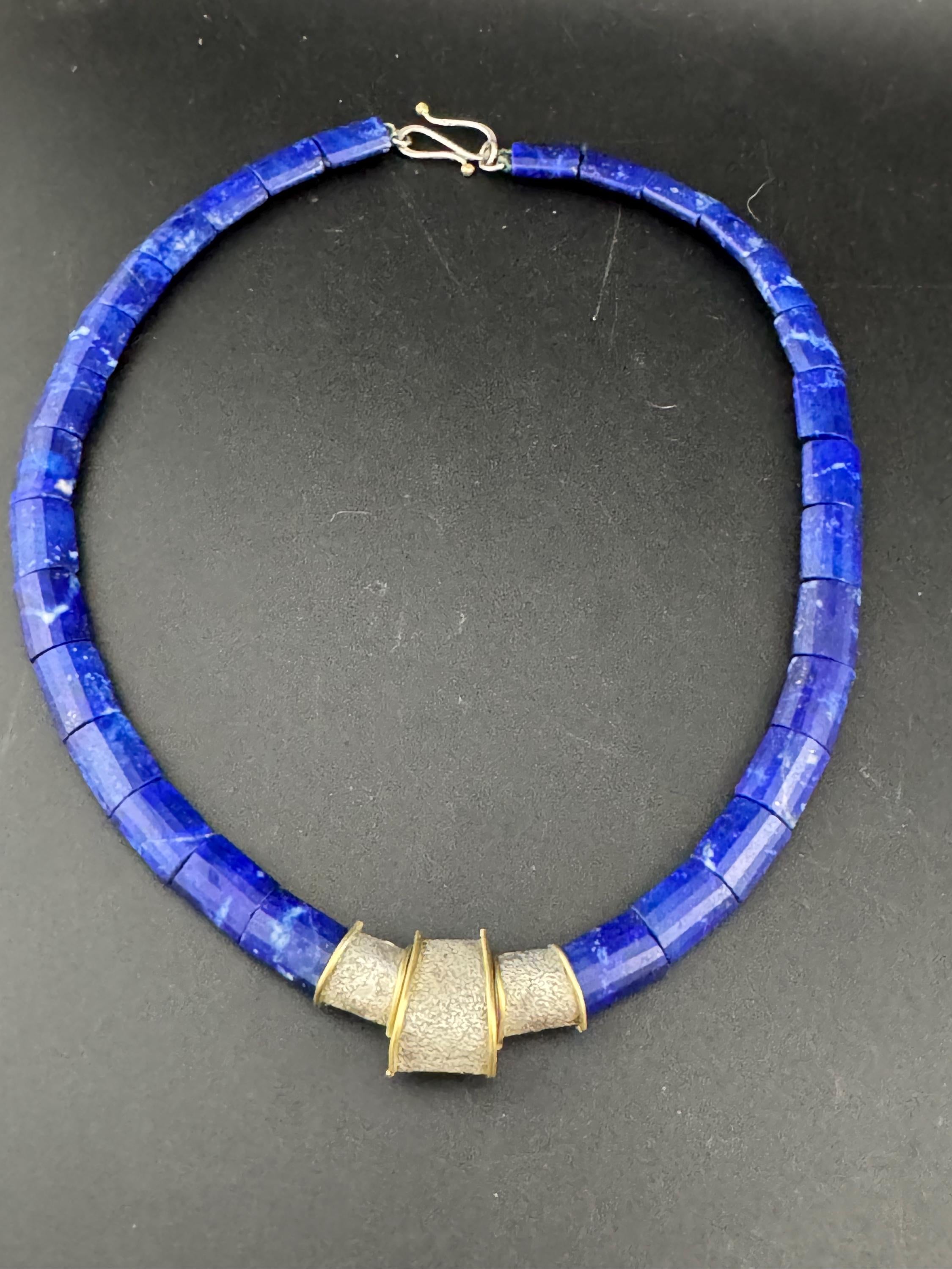 vintage gold and silver tone blue natural gemstone lapis lazuli beaded collar necklace 43cm