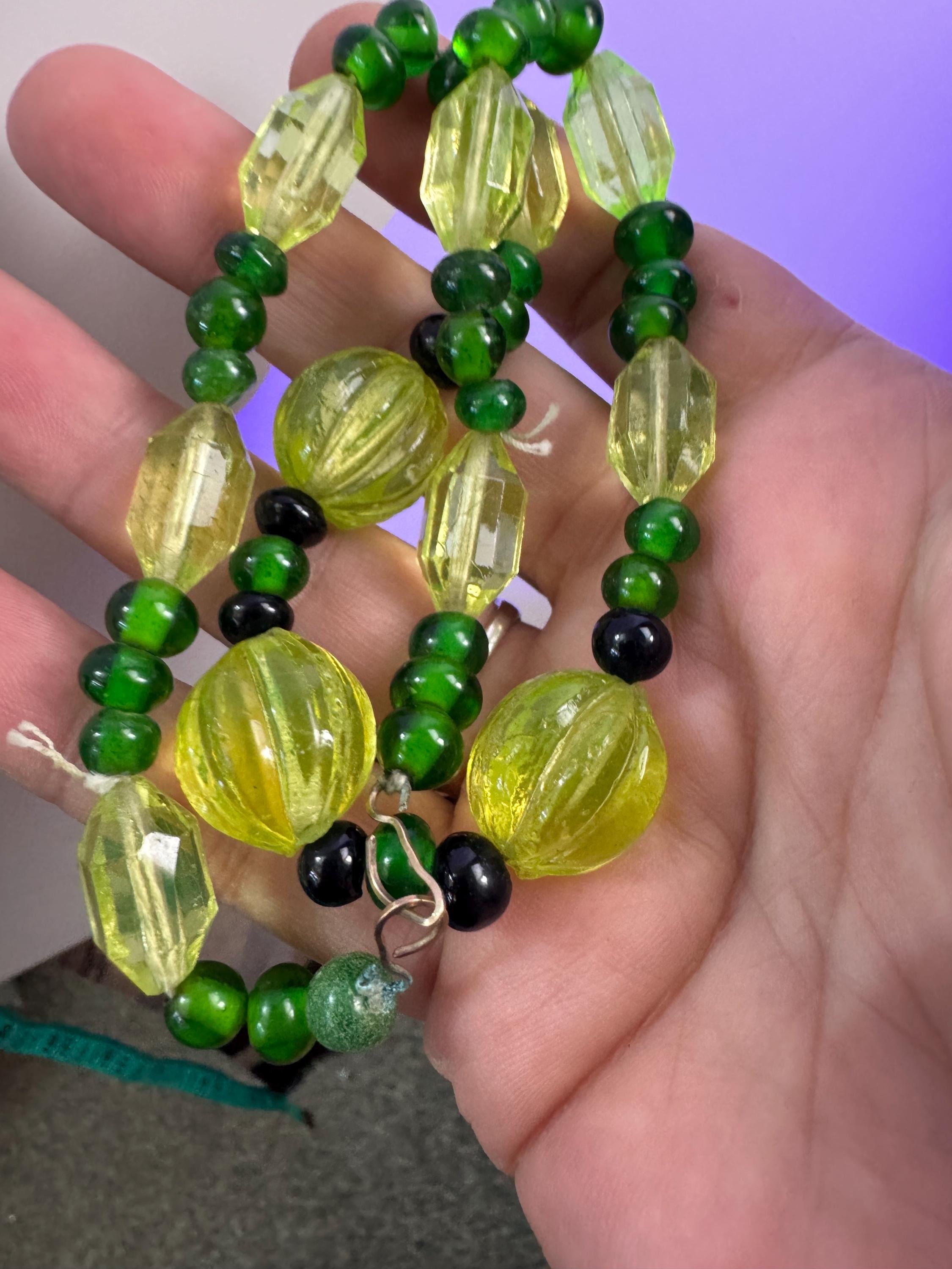 Old UV Reactive Art Deco rolled gold warernelon beaded necklace, uranium 42cm