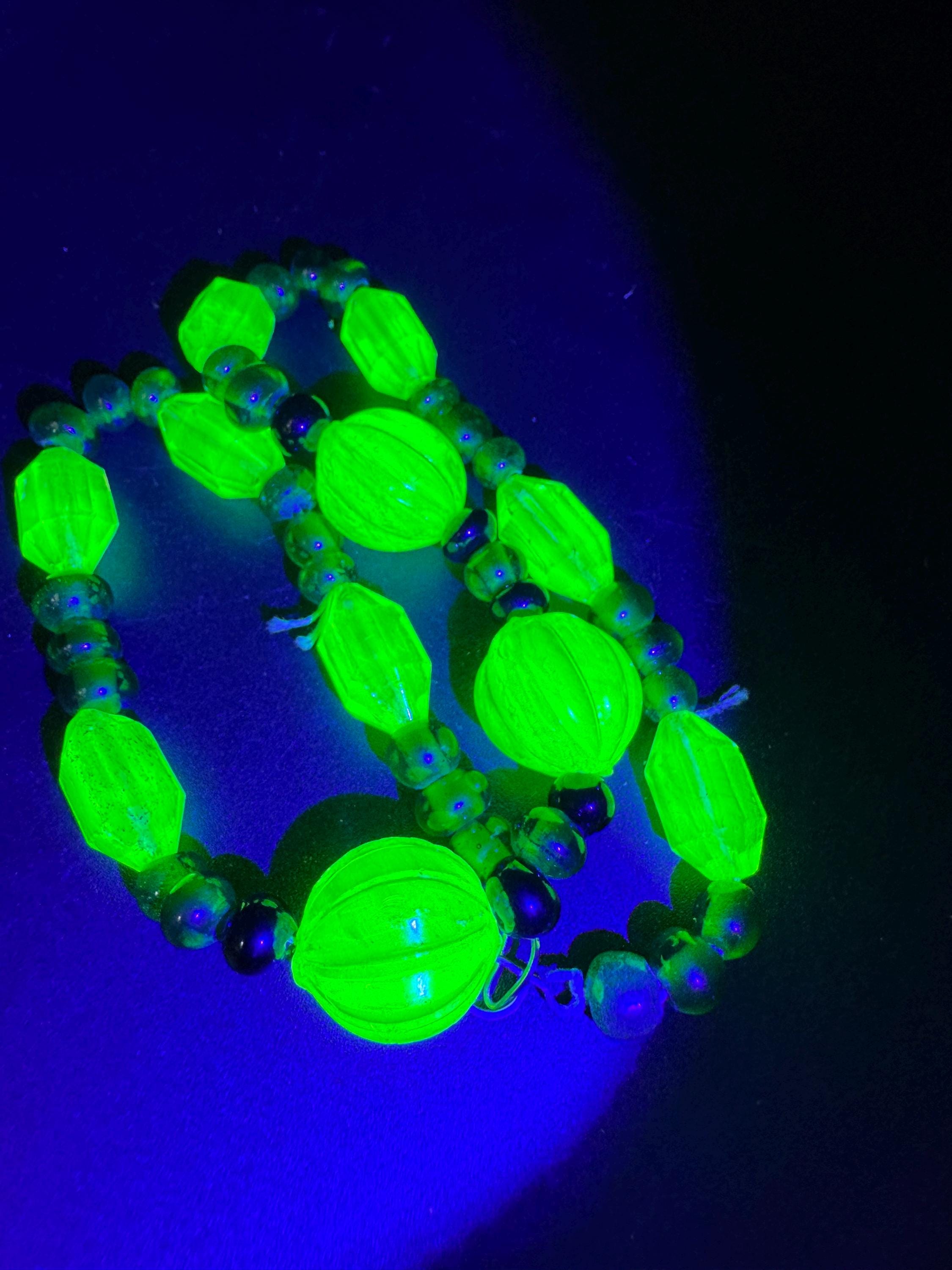Old UV Reactive Art Deco rolled gold warernelon beaded necklace, uranium 42cm