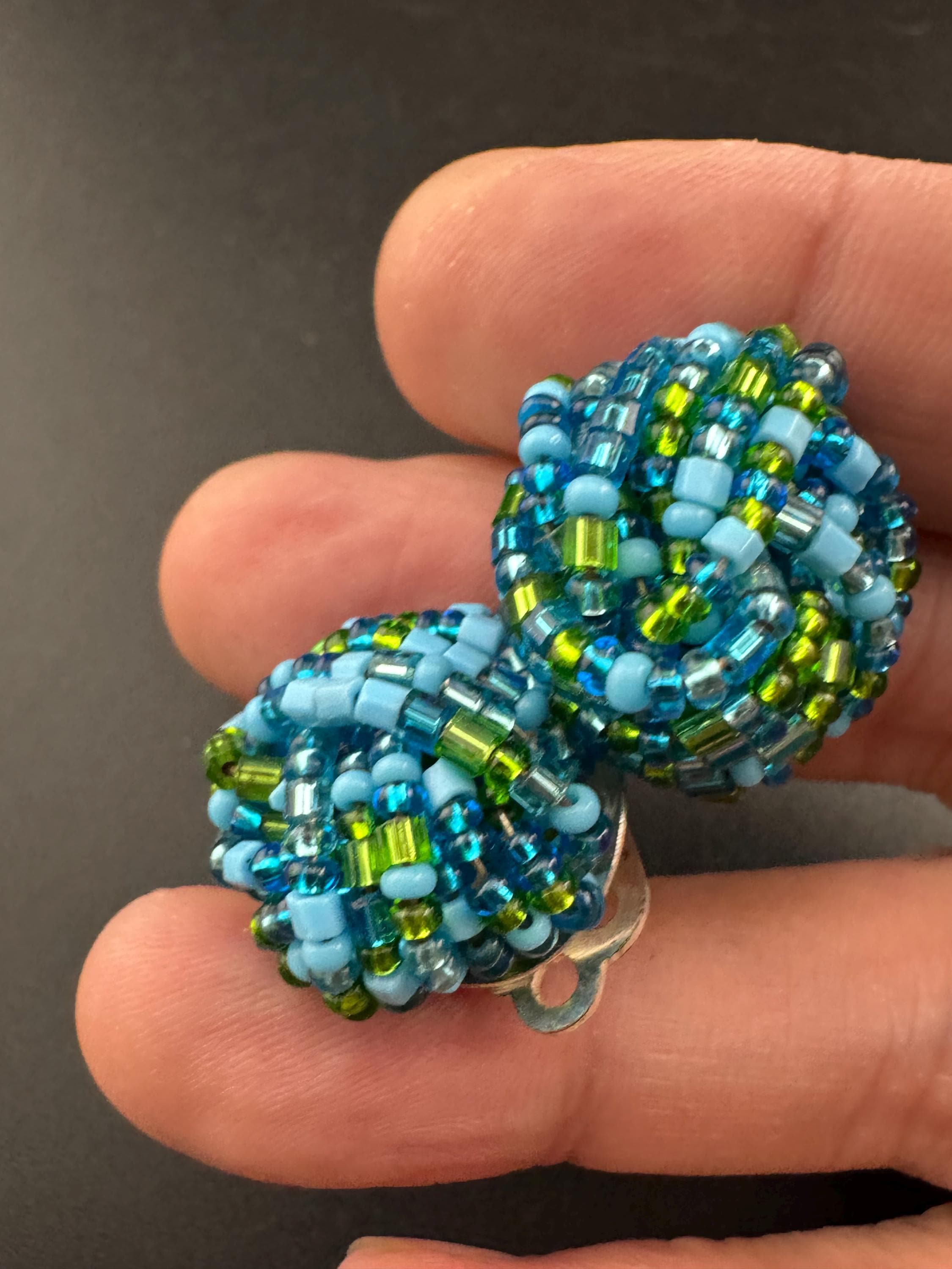 Vintage turquoise blue seed beaded KNOT Cluster Clip On Earrings