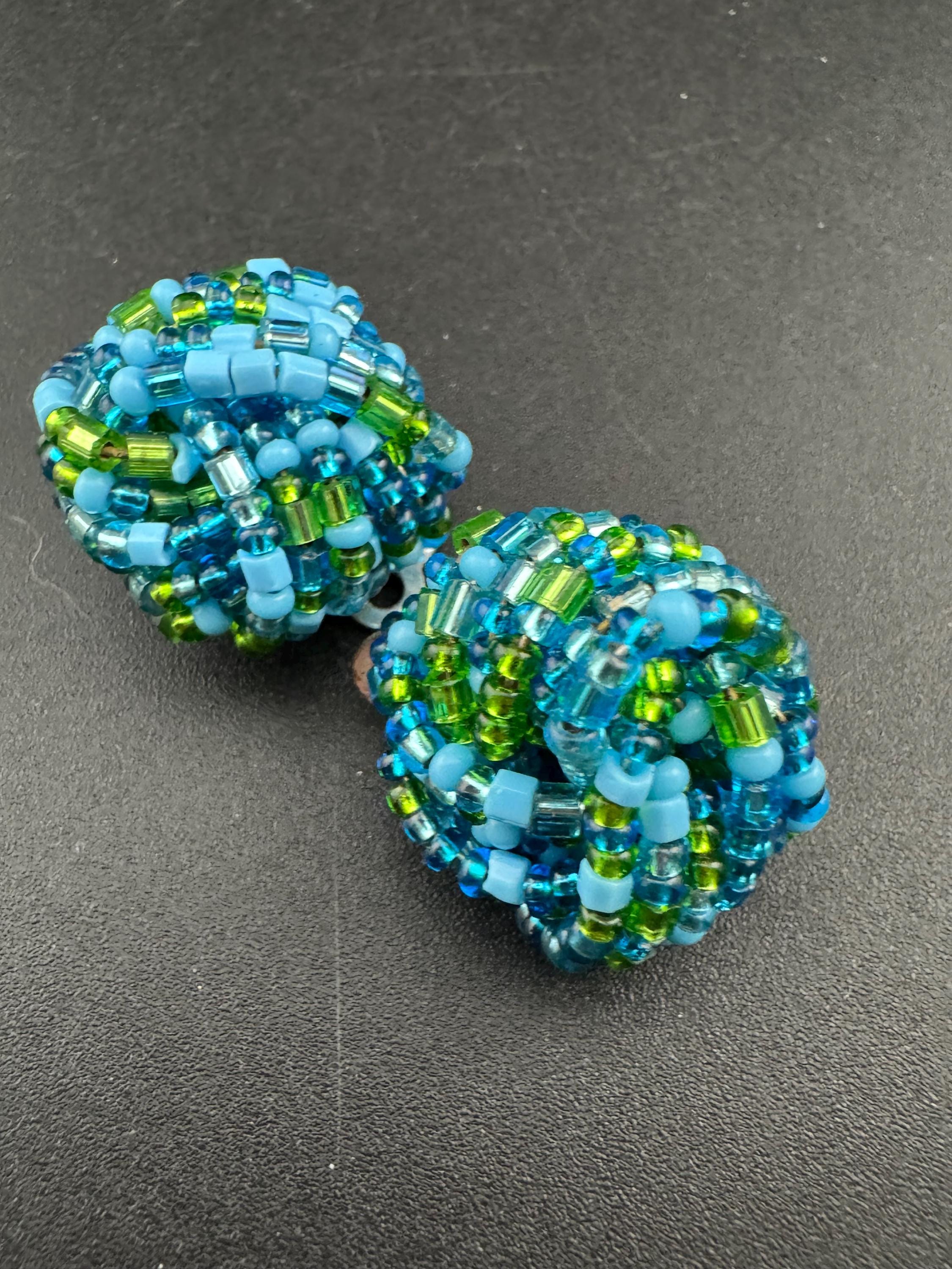 Vintage turquoise blue seed beaded KNOT Cluster Clip On Earrings