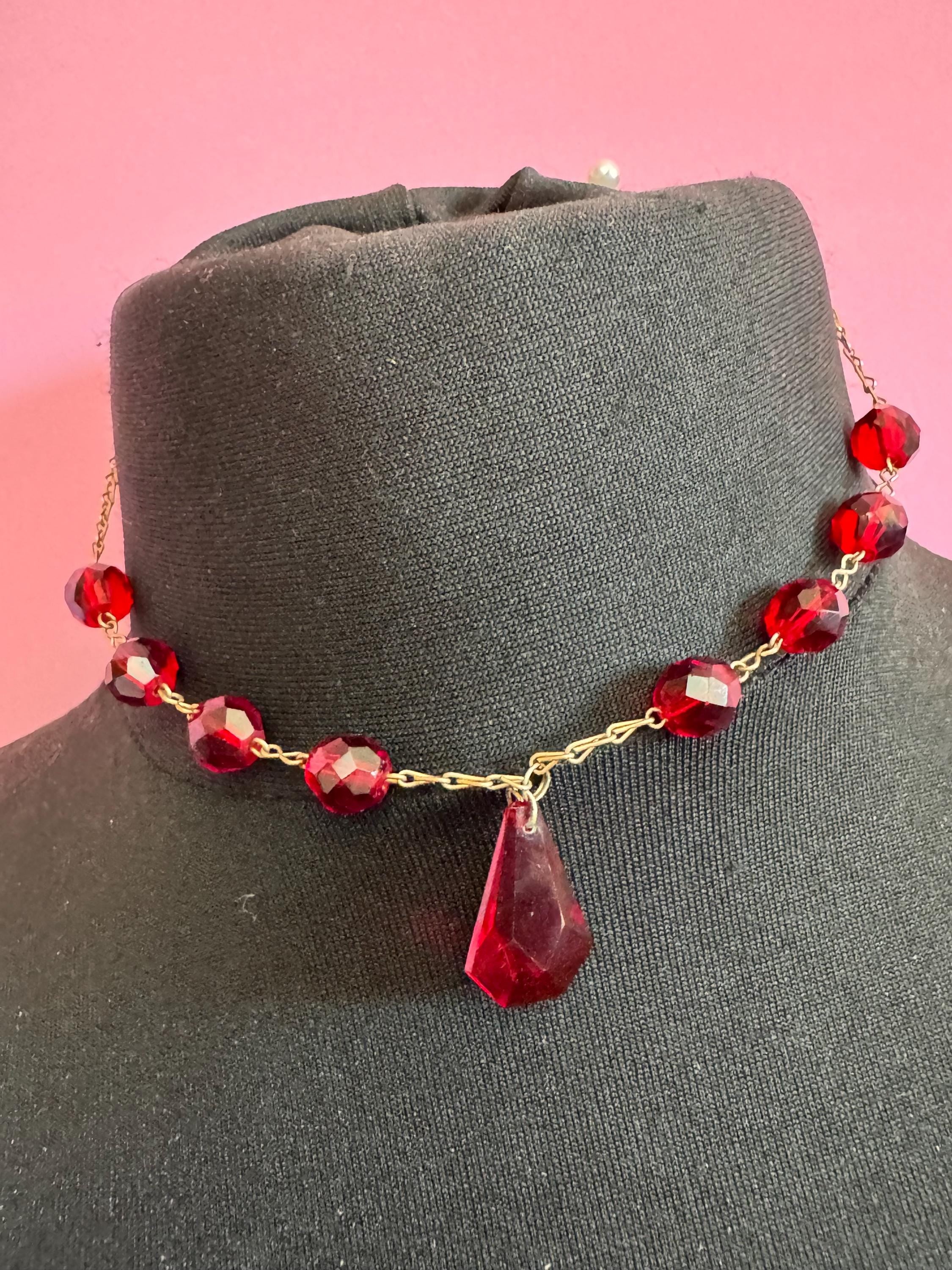 Vintage Ruby Red Glass Crystal drop lariat Necklace with faceted beads Mid Century 40cm
