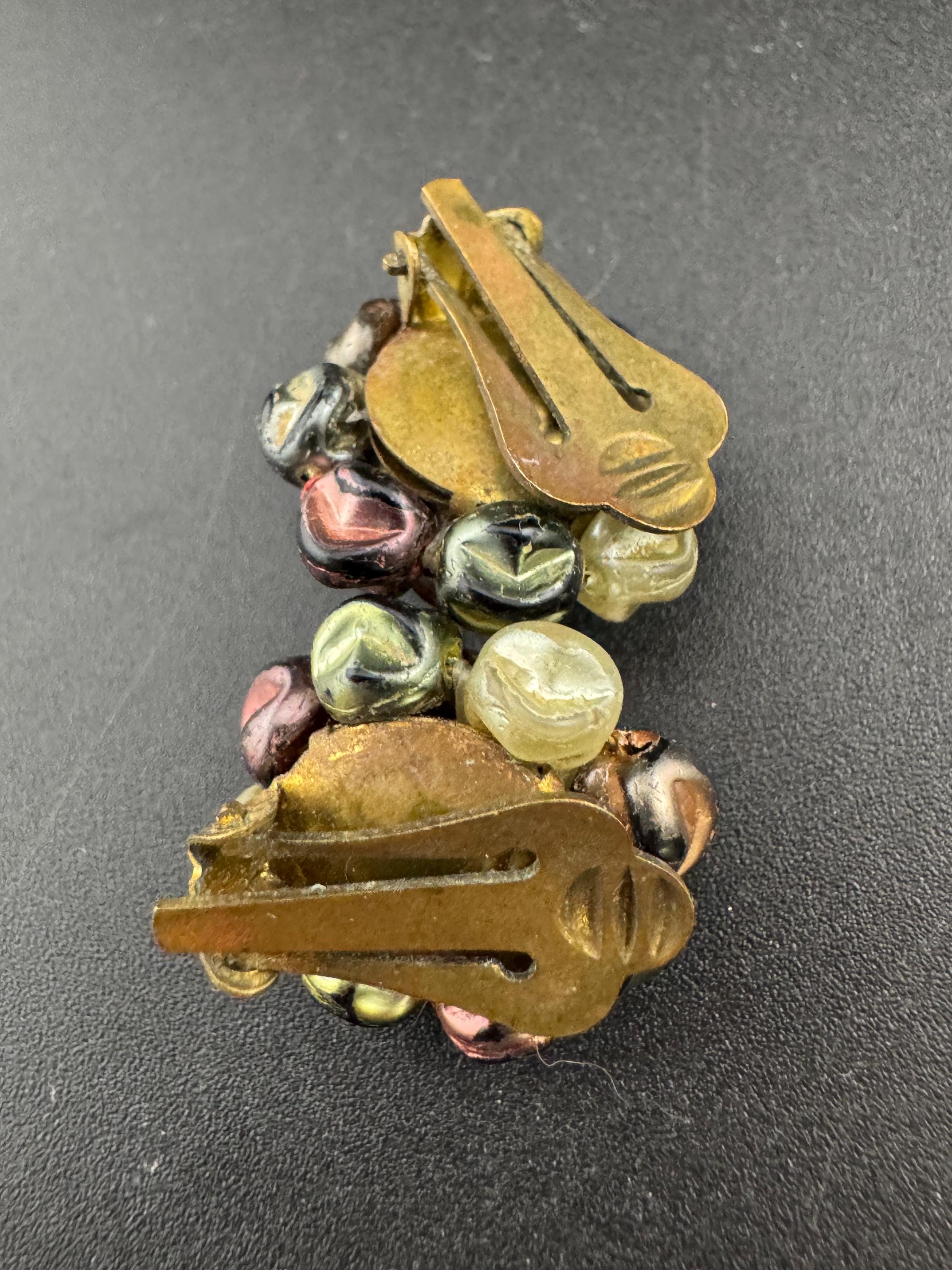 Vintage Rainbow AB Lustre Glass Clip On Earrings: 1940s-50s Cluster