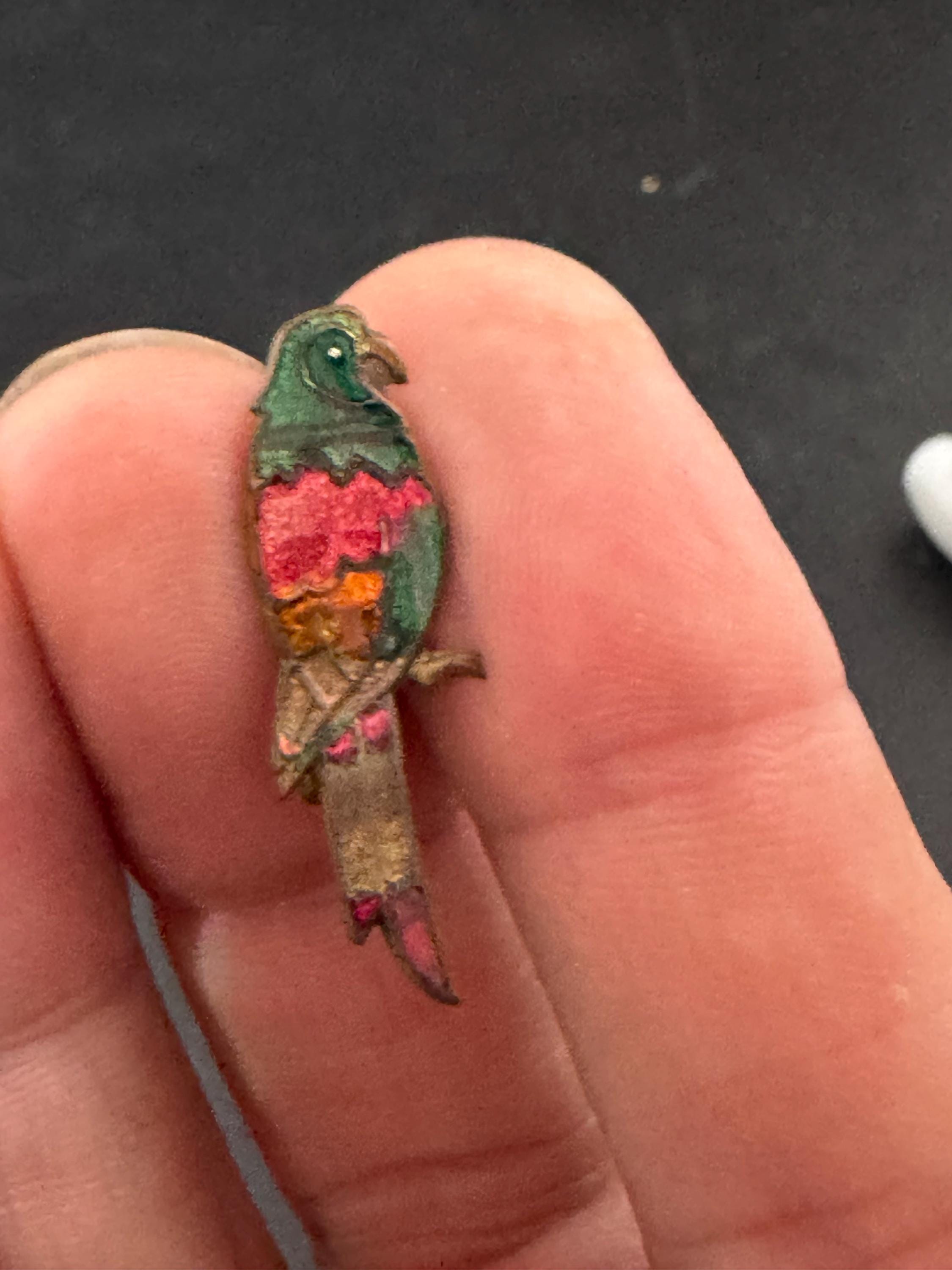 Sweet little art deco Early brass green and red enamel parrot Brooch 2.8cm