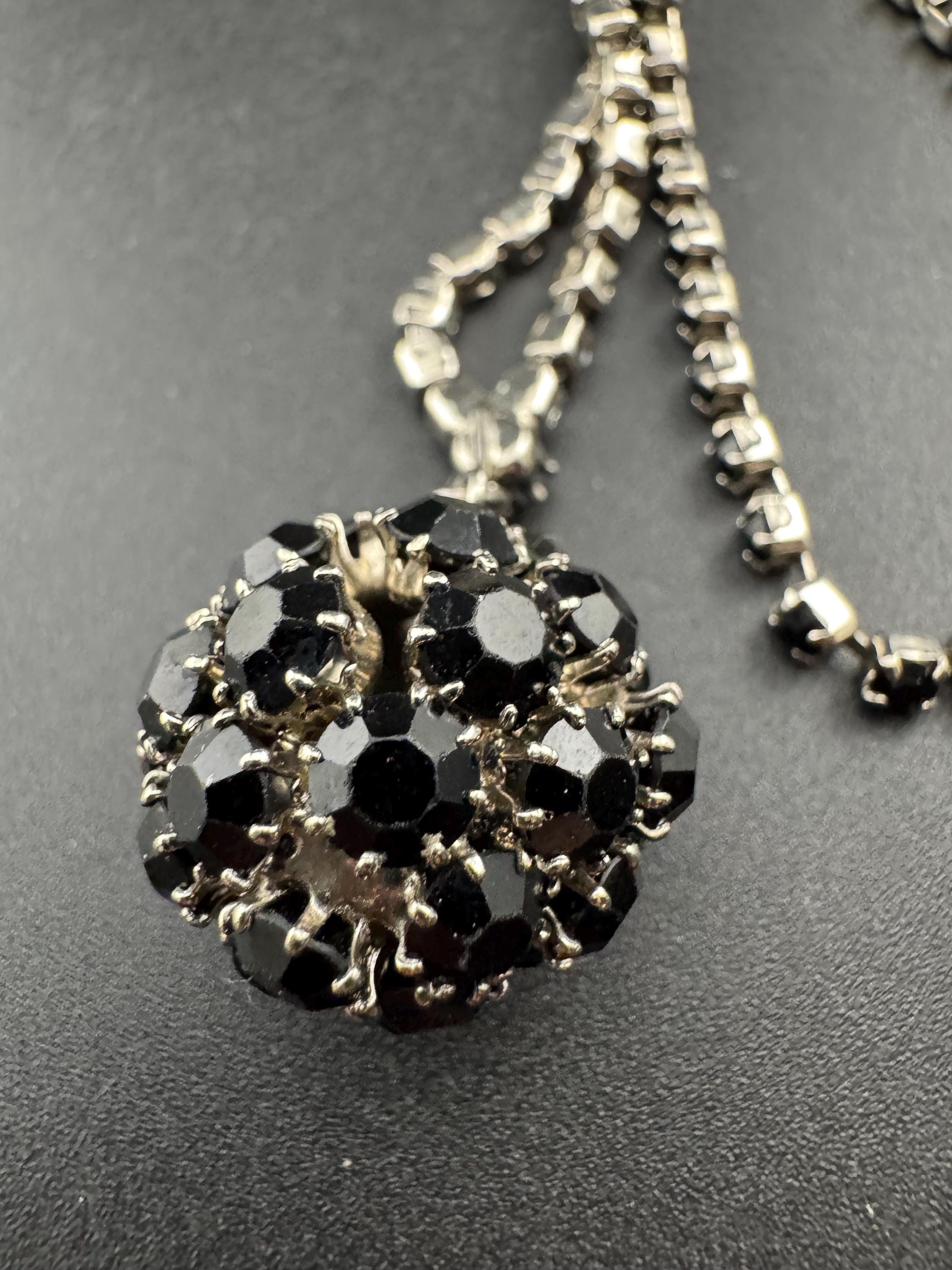Vintage black glass diamanté rhinestone long ball pendant layering necklace 75cm
