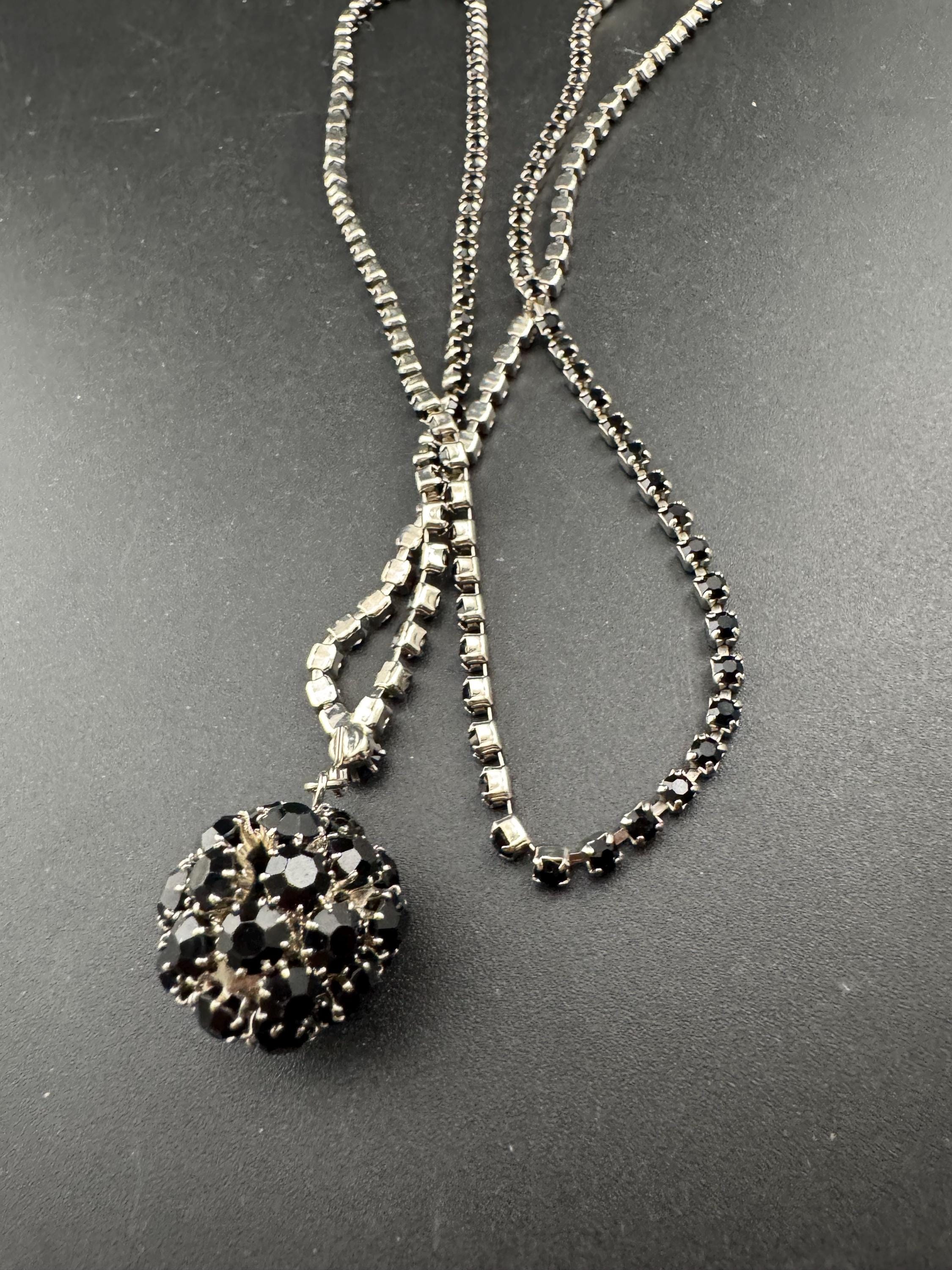Vintage black glass diamanté rhinestone long ball pendant layering necklace 75cm