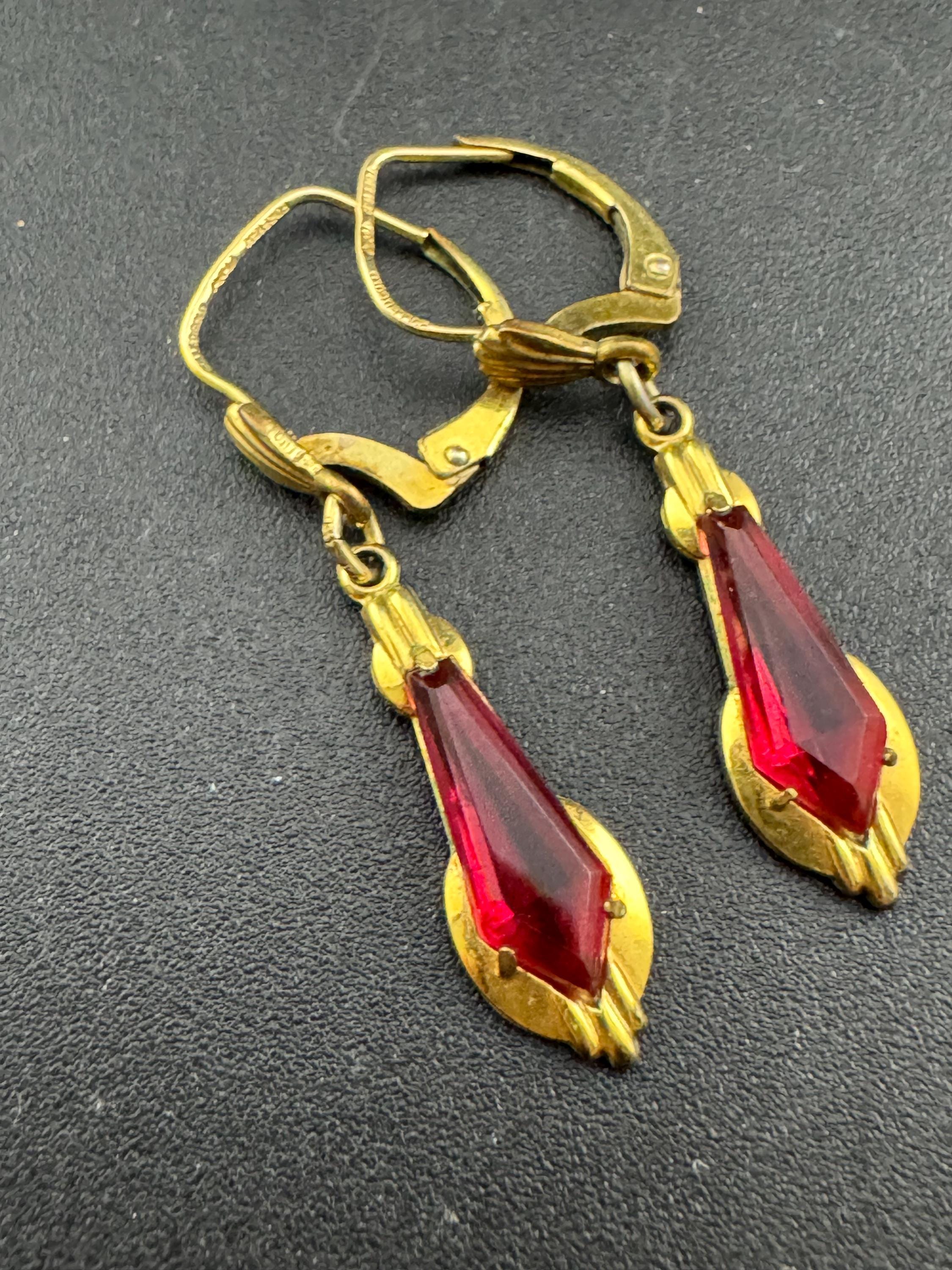 Vintage RG retro rolled gold small drop dropper earrings for pierced ears ruby red pink stones