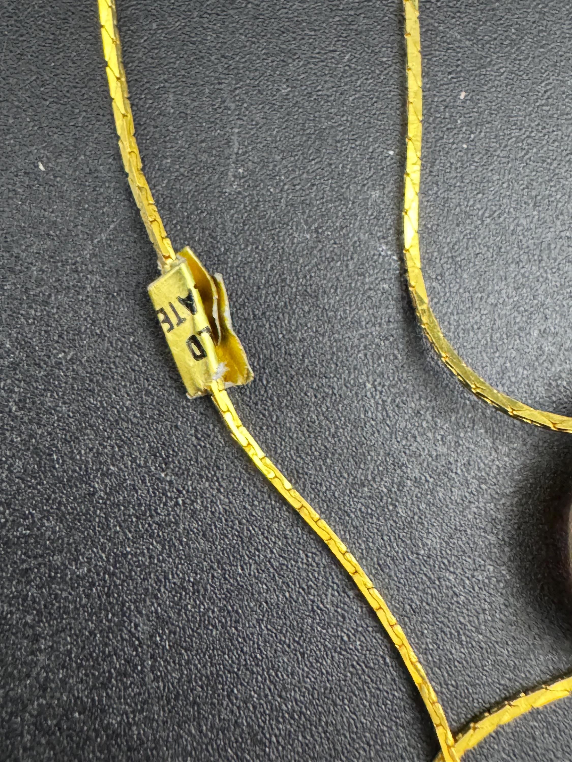Signed rolled gold amethyst purple  gemstone pendant necklace on a 40 cm gp chain