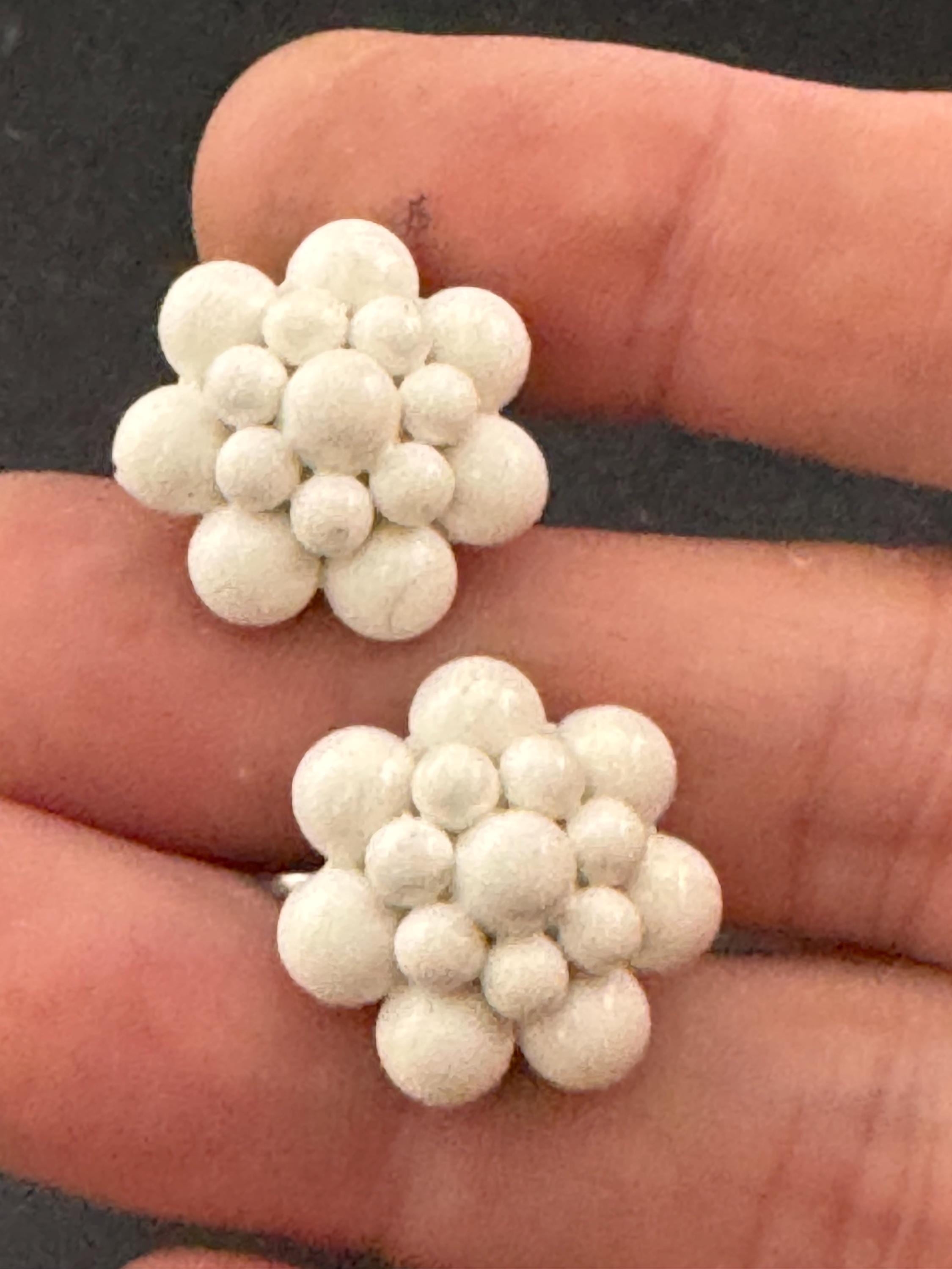 Vintage early plastic white floral screw back clip on earrings art deco